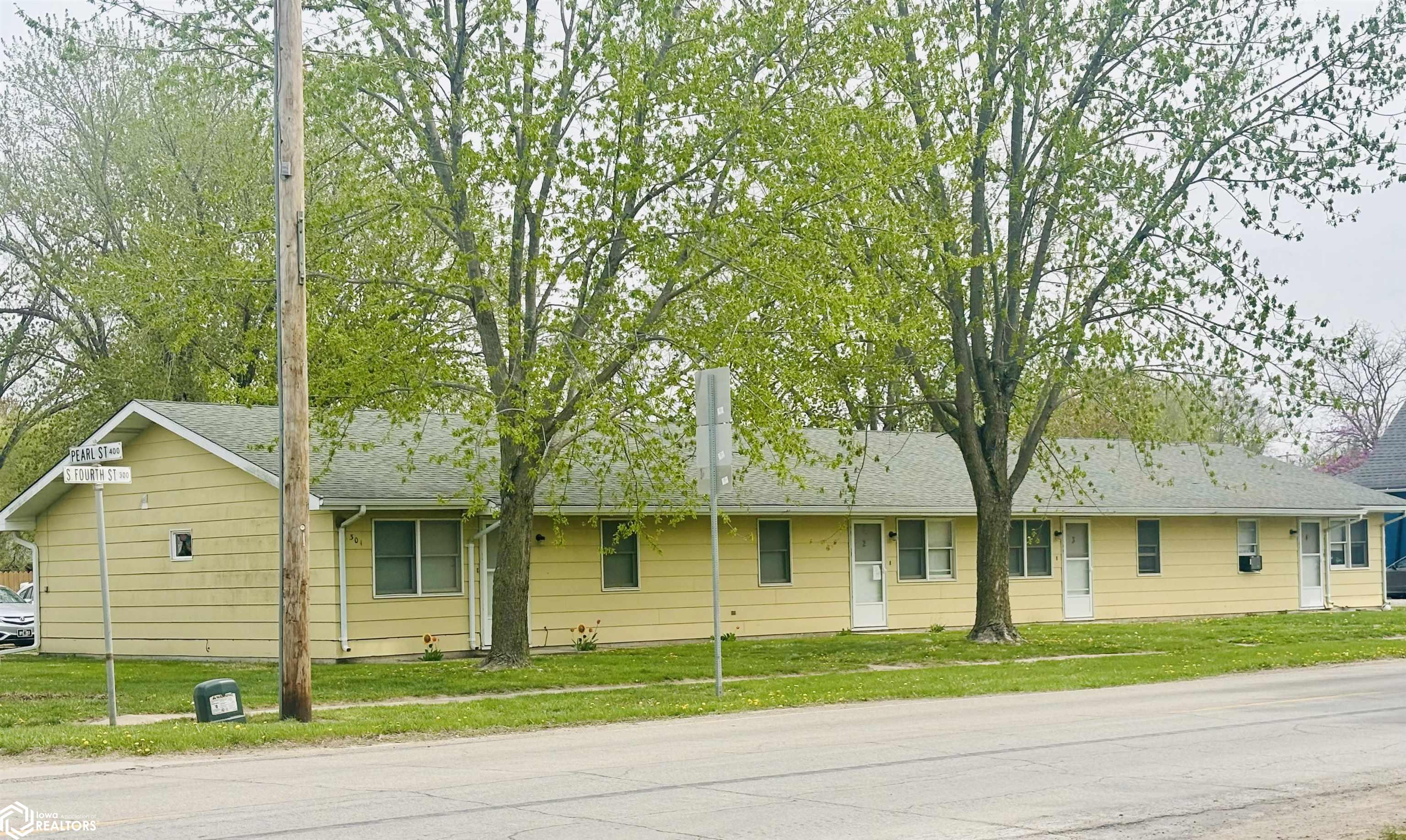301 S 4th Street, Farmington, Iowa image 16