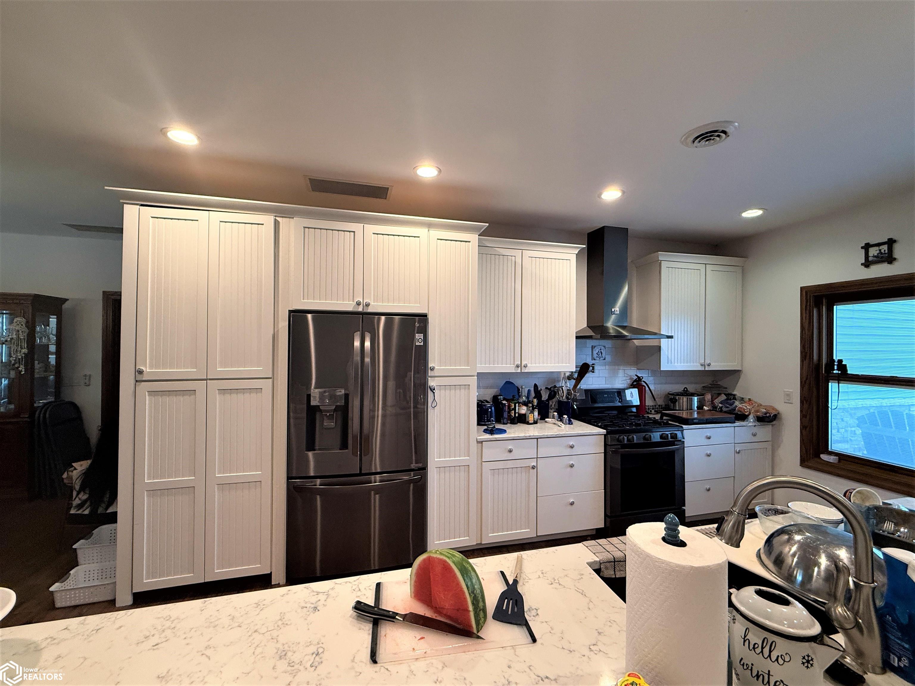 310 White Fox Drive, Clarion, Iowa image 12