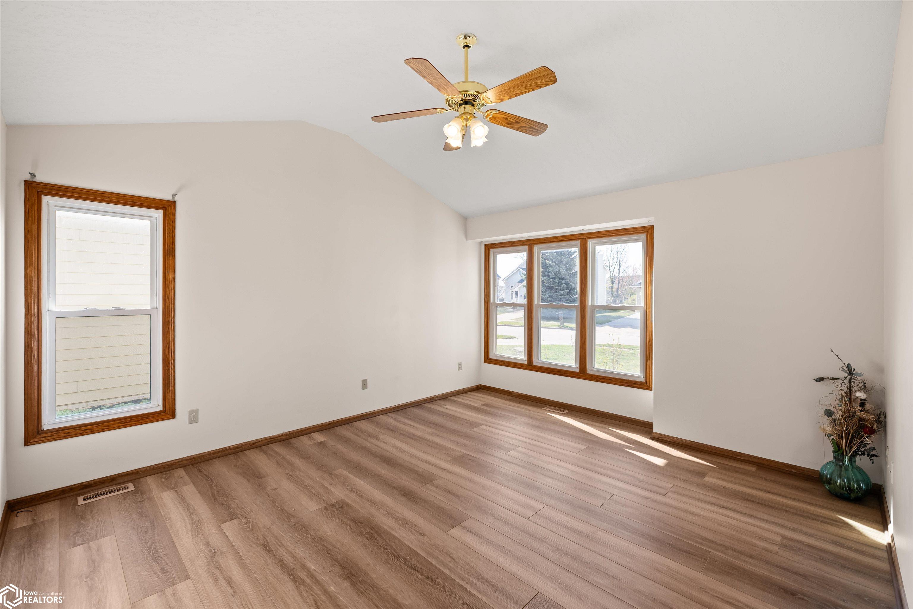 7141 Pommel Place, West Des Moines, Iowa image 15