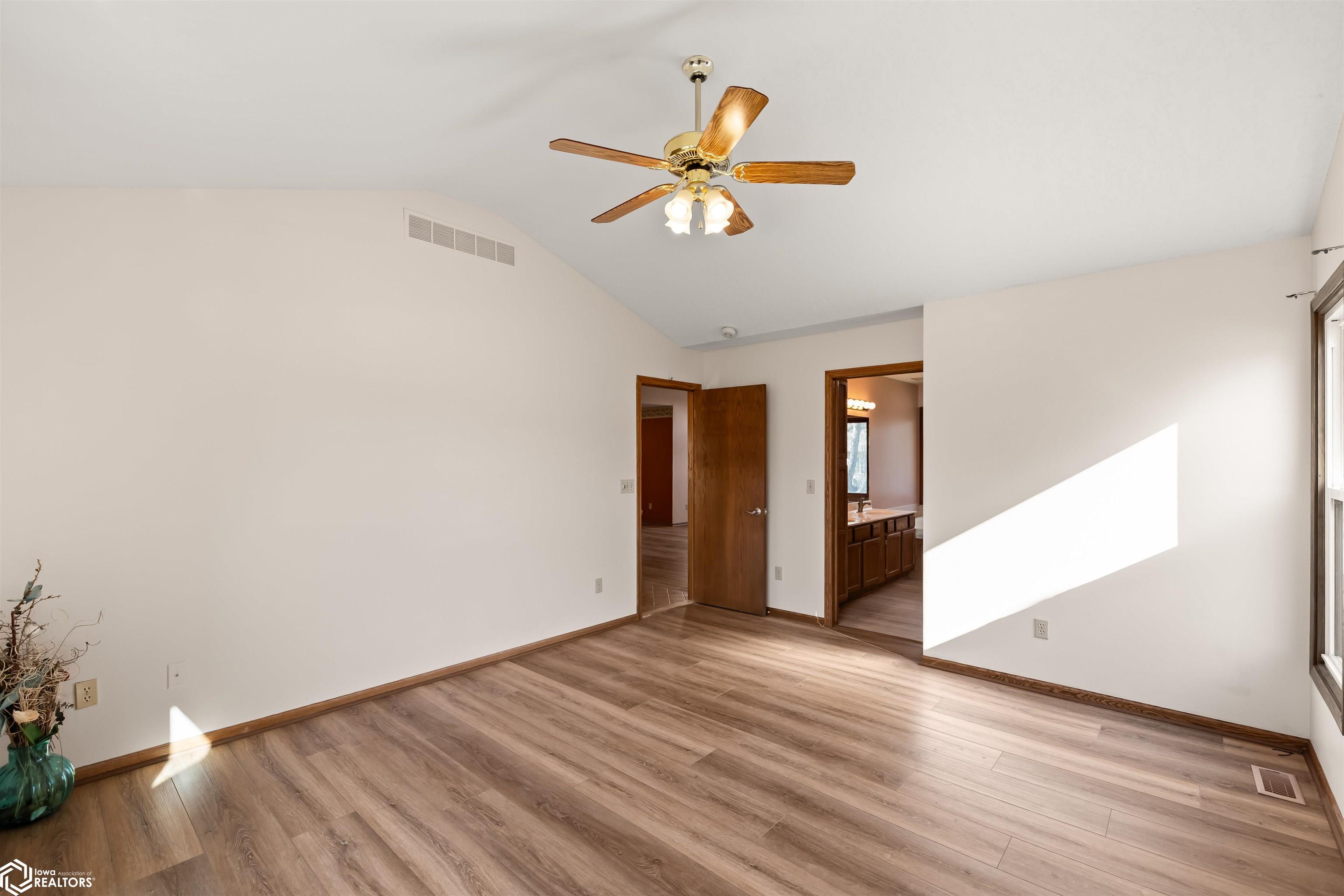 7141 Pommel Place, West Des Moines, Iowa image 16