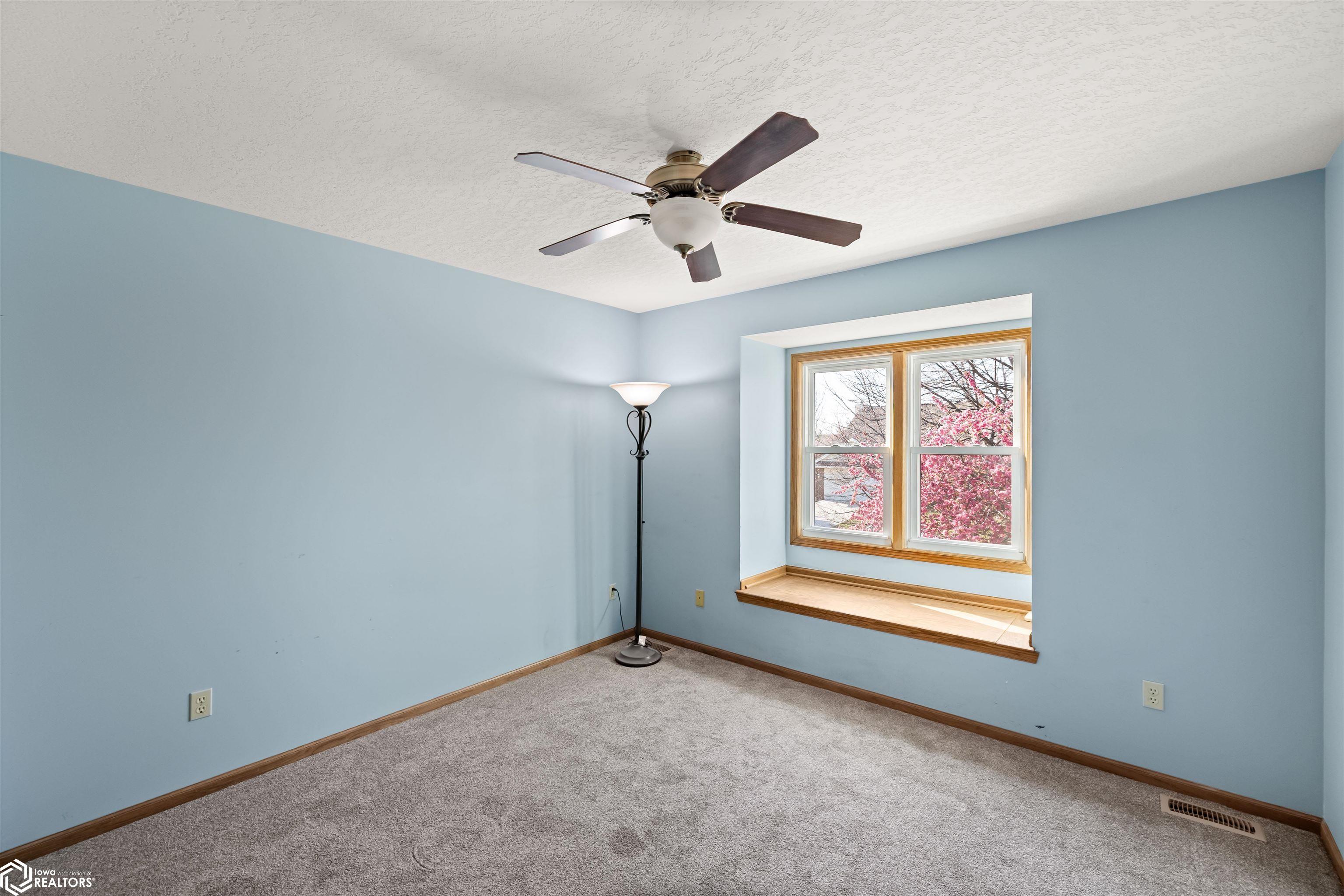 7141 Pommel Place, West Des Moines, Iowa image 21