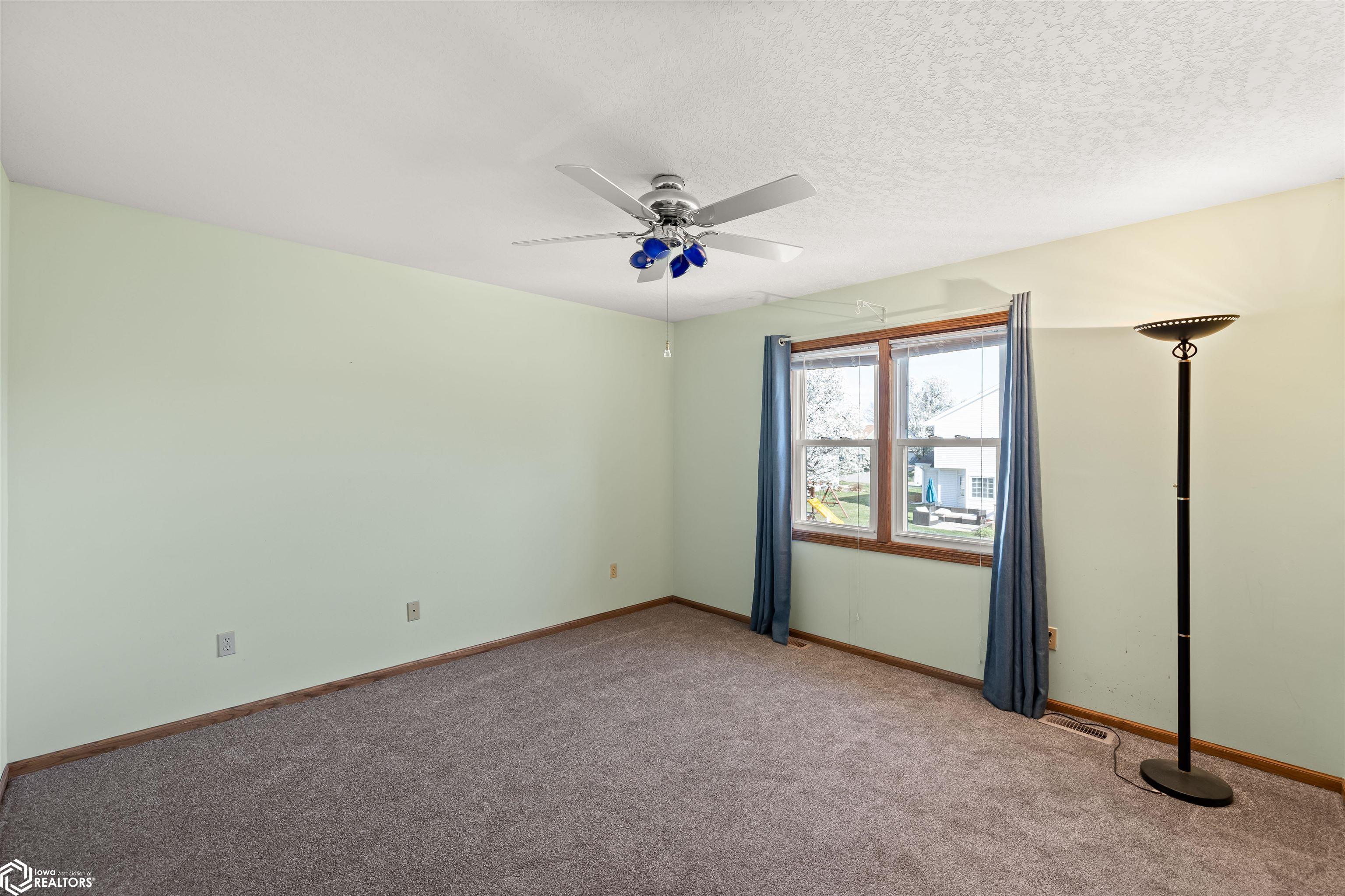 7141 Pommel Place, West Des Moines, Iowa image 24