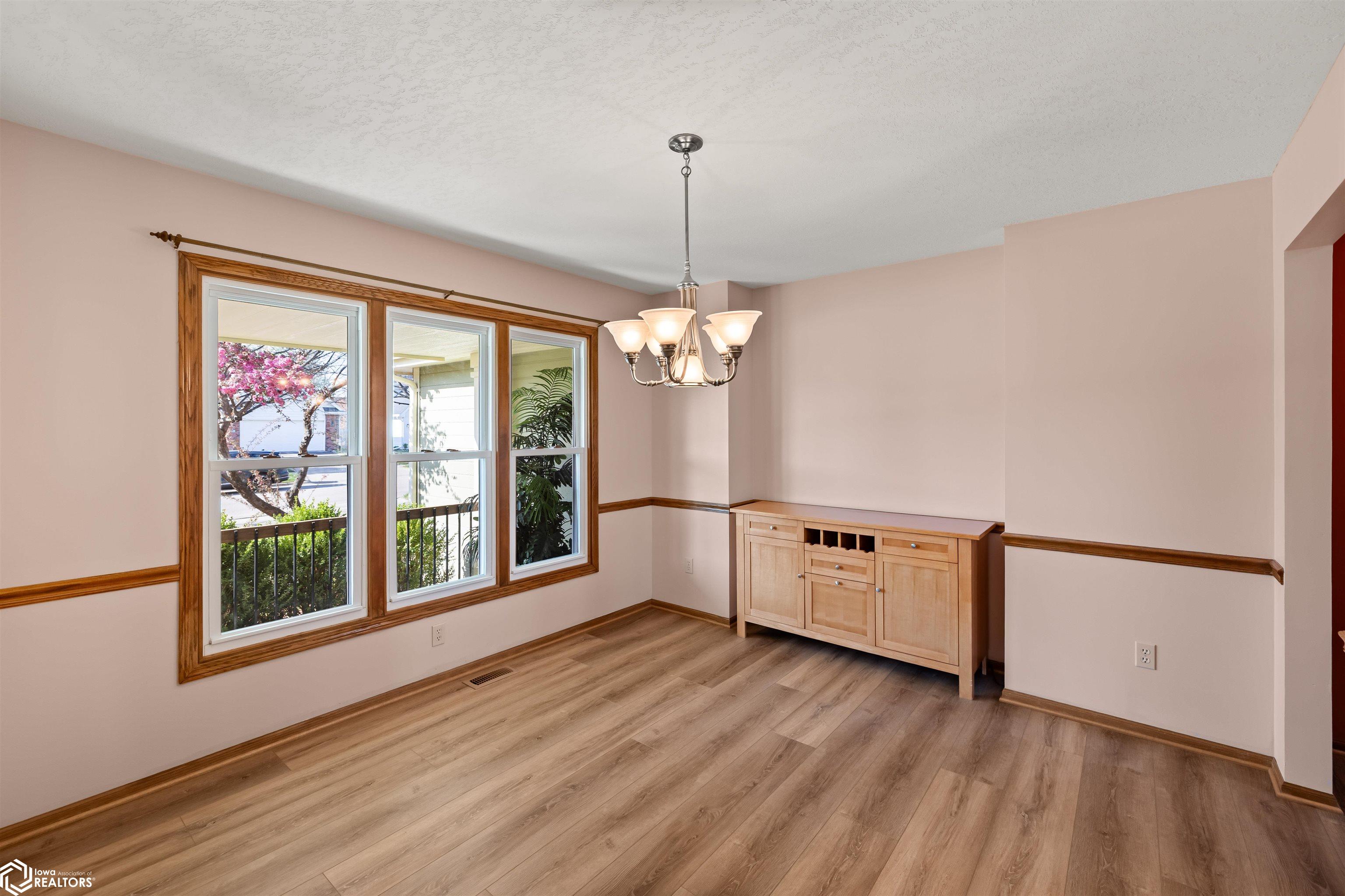 7141 Pommel Place, West Des Moines, Iowa image 27
