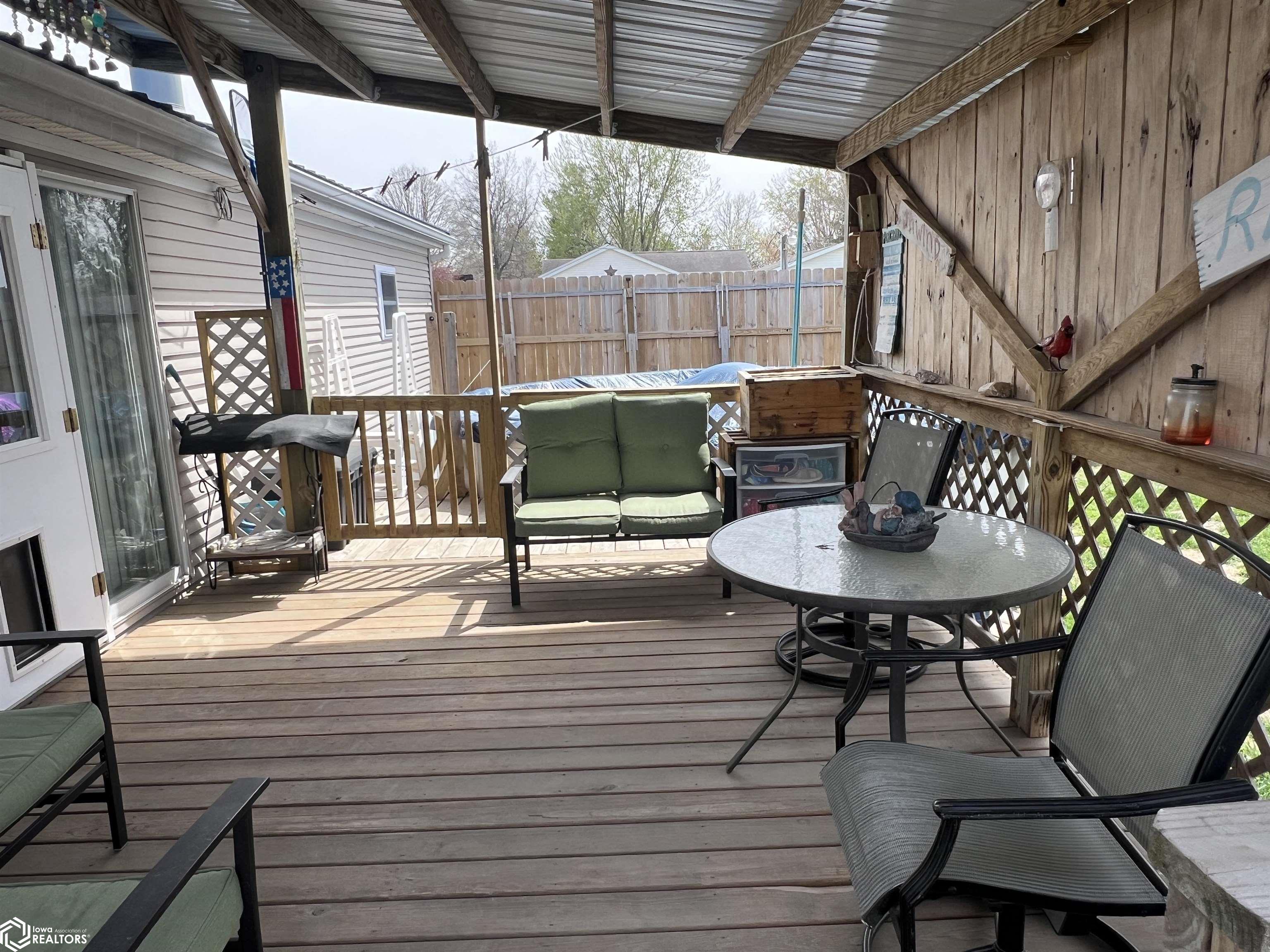404 Washington Street, Libertyville, Iowa image 33