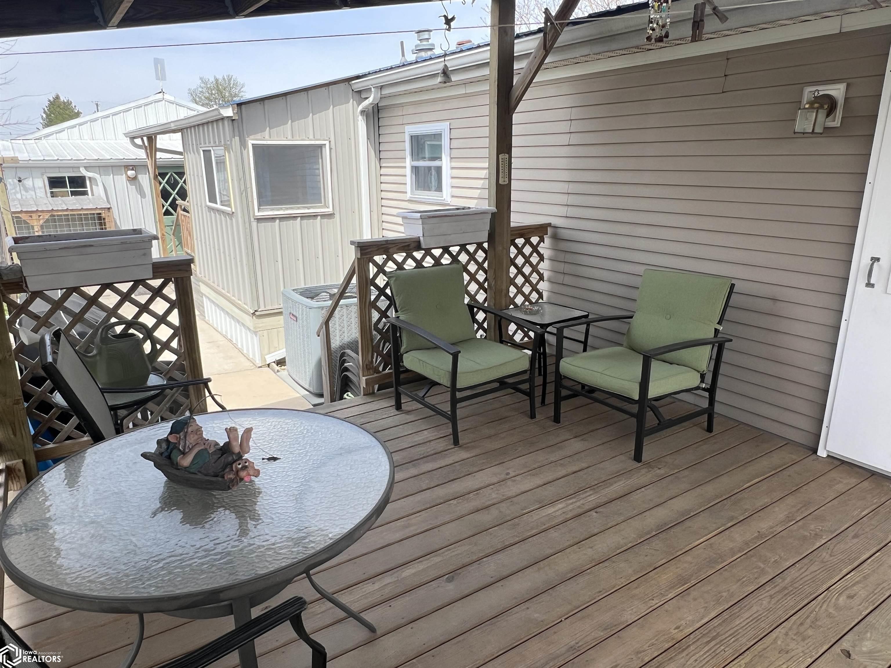 404 Washington Street, Libertyville, Iowa image 34