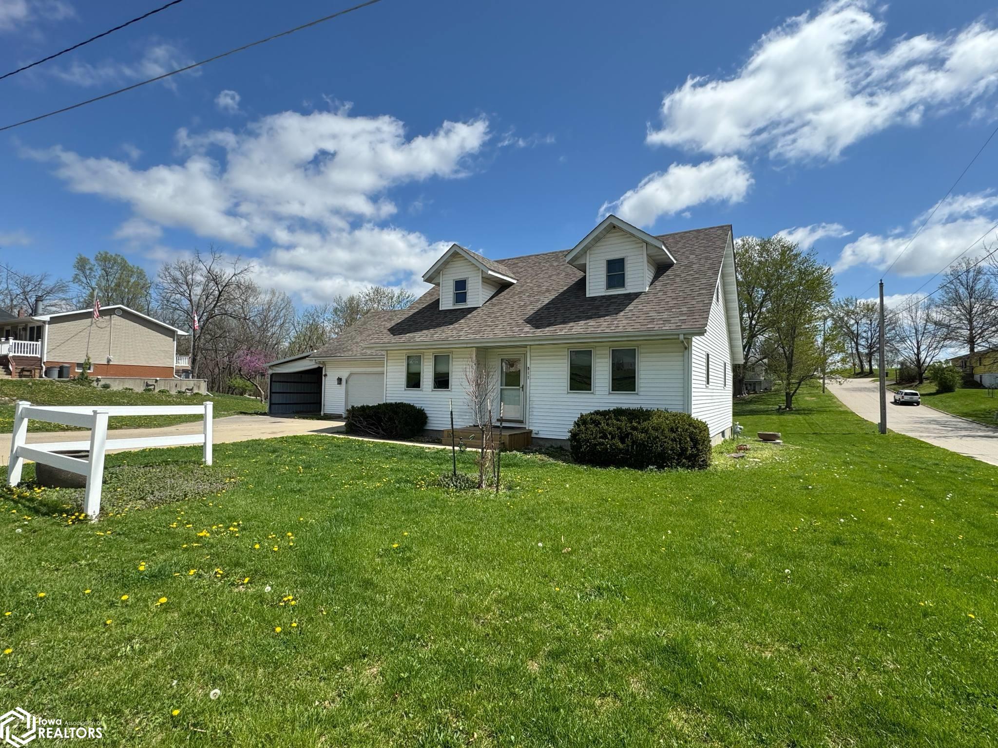 911 S 20th Street, Centerville, Iowa image 43