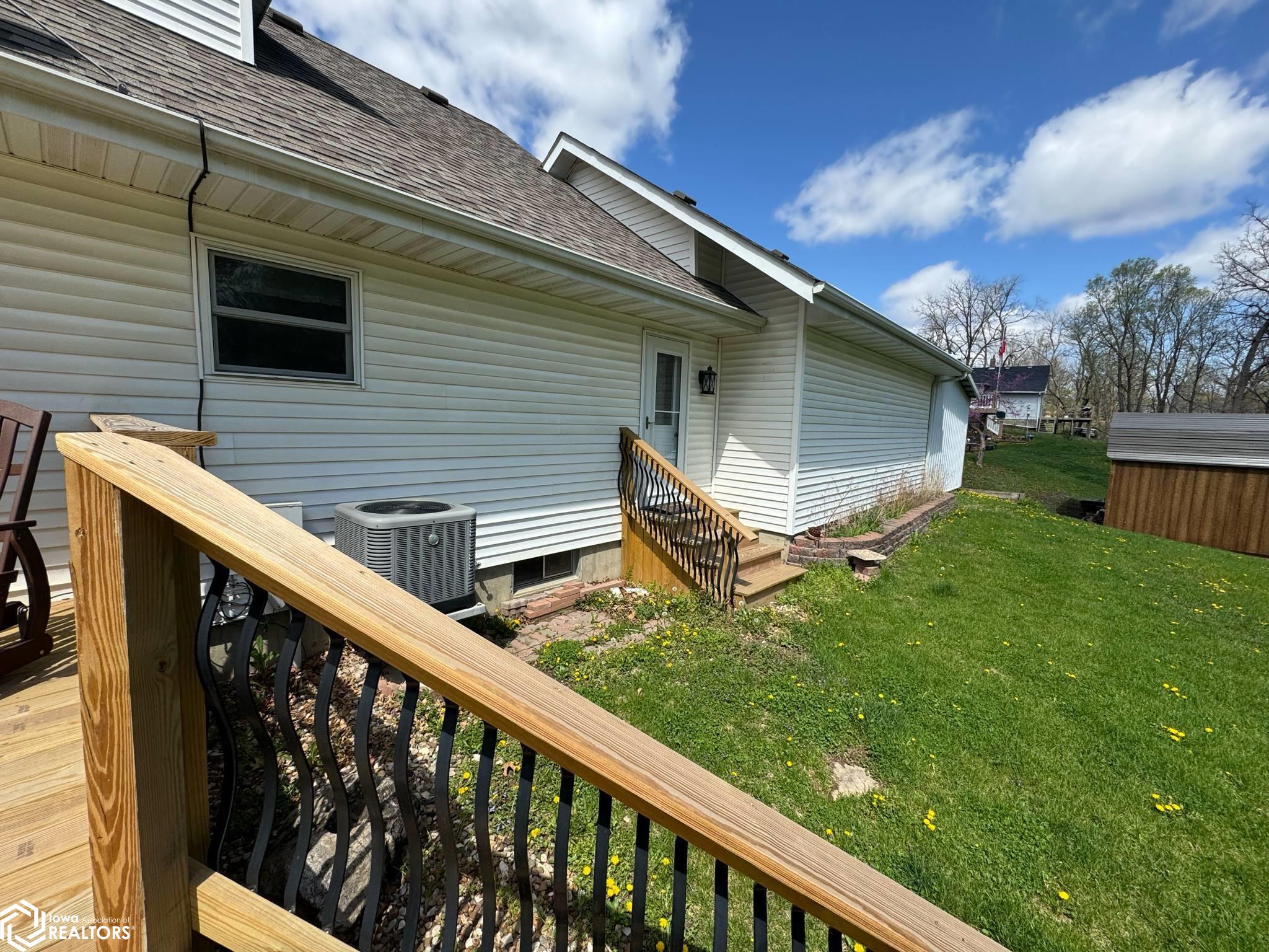 911 S 20th Street, Centerville, Iowa image 47