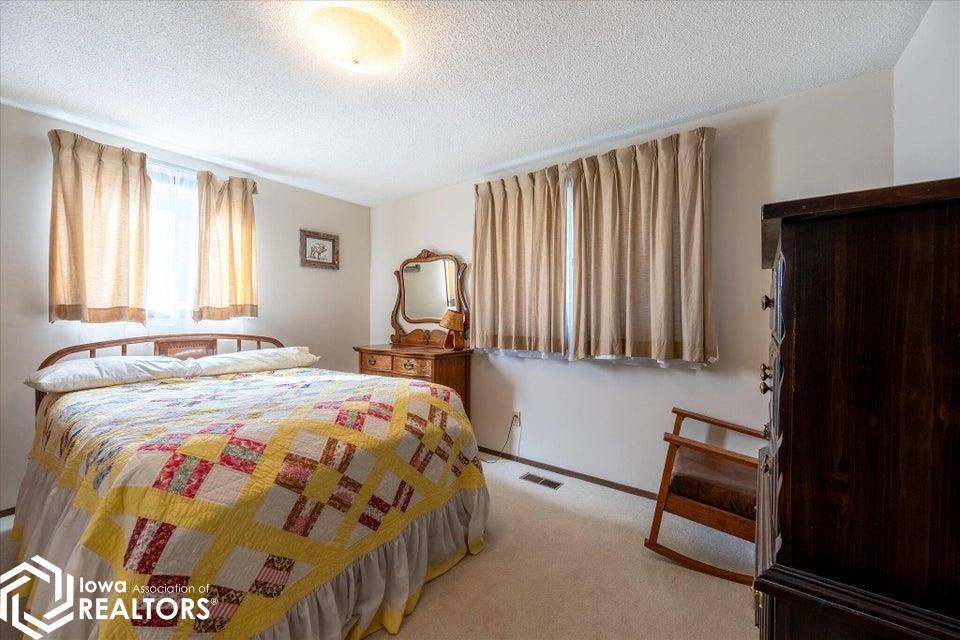 108 Fischer Drive, Woodbine, Iowa image 14