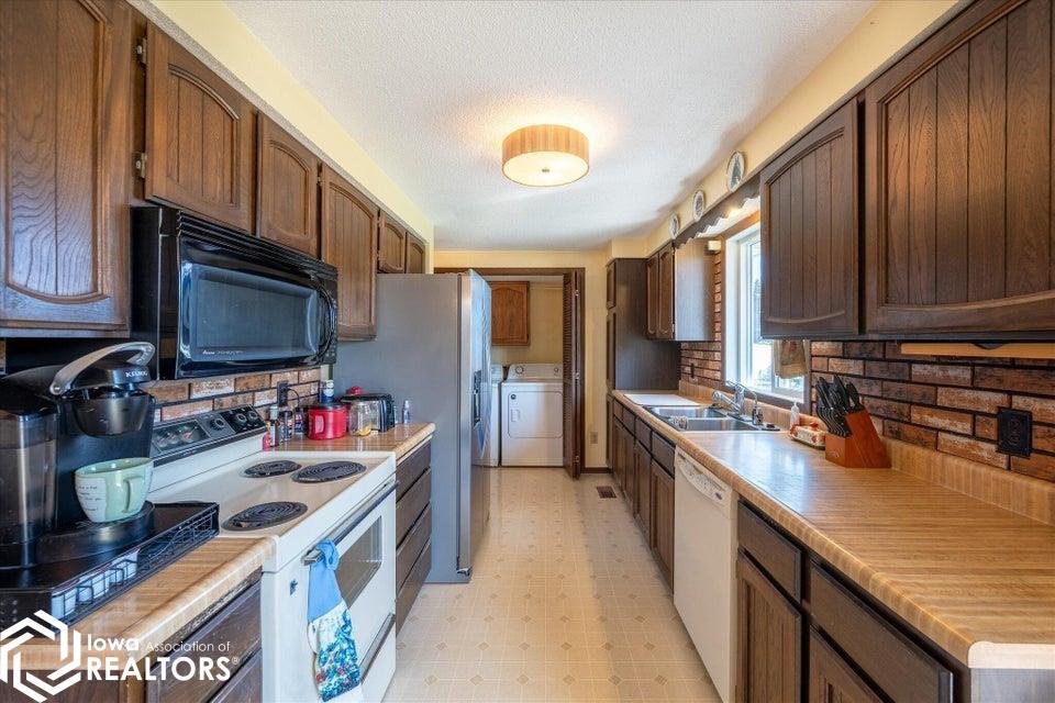 108 Fischer Drive, Woodbine, Iowa image 8