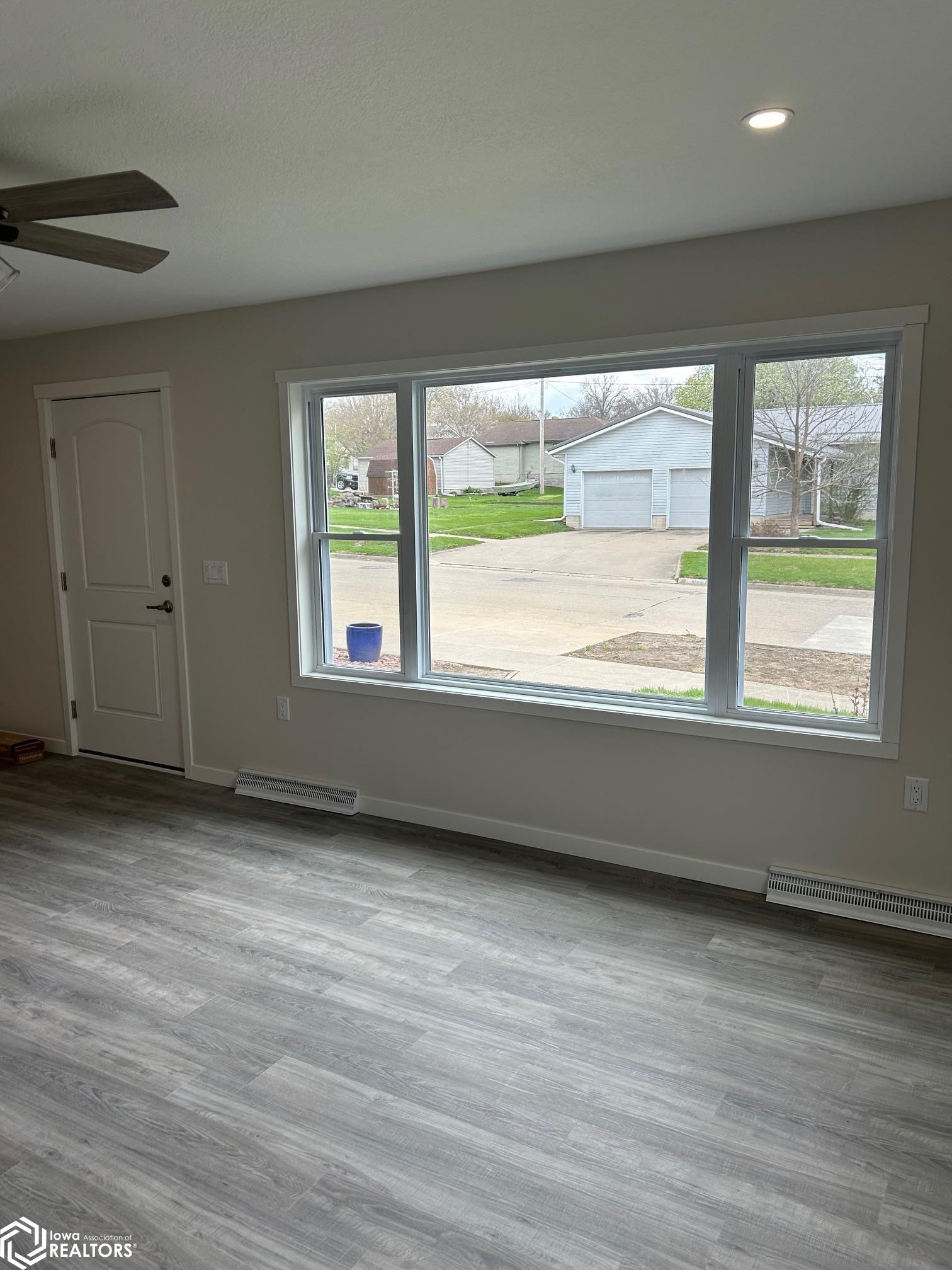 906 4th Street, Victor, Iowa image 5