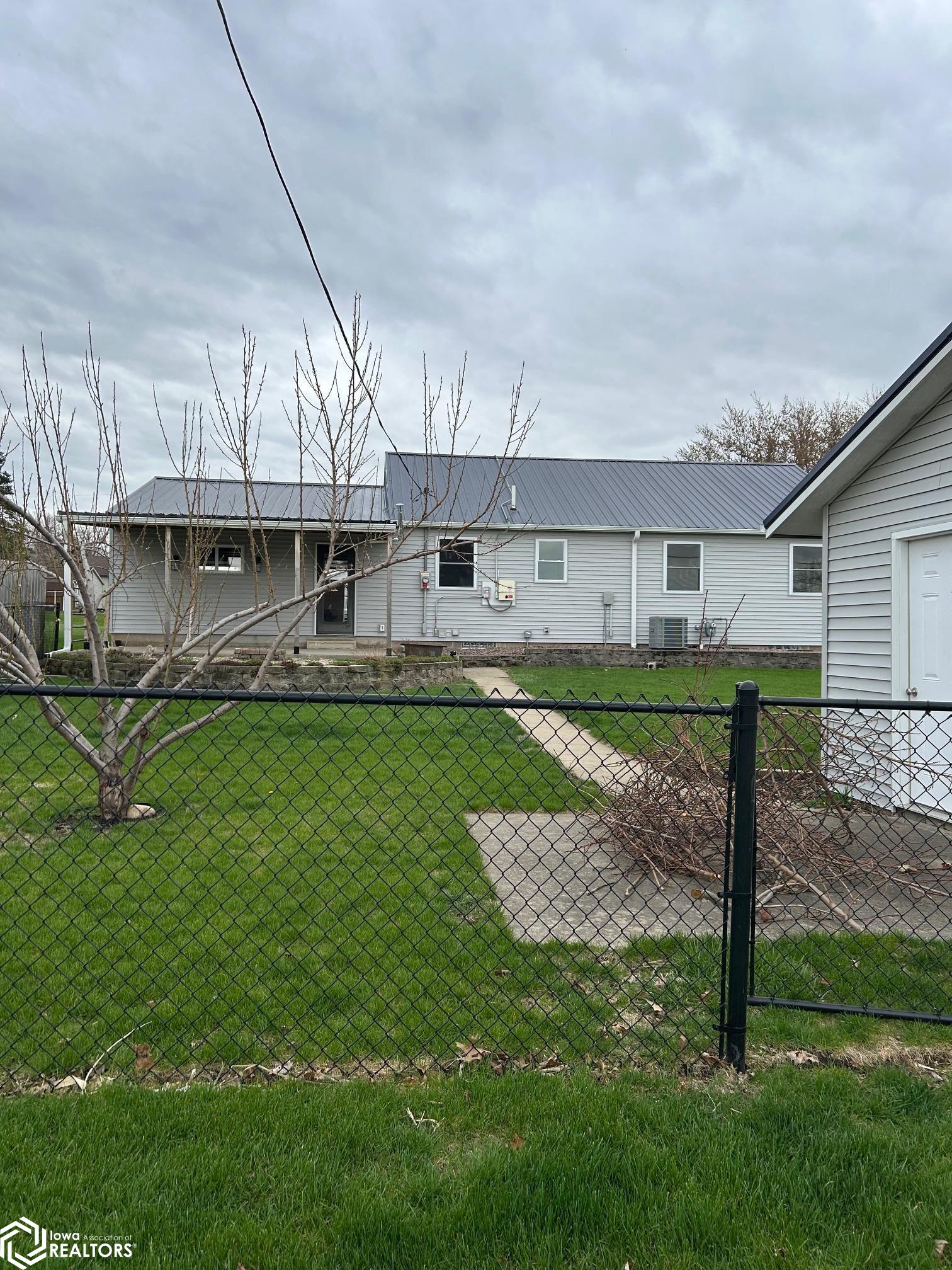 906 4th Street, Victor, Iowa image 49