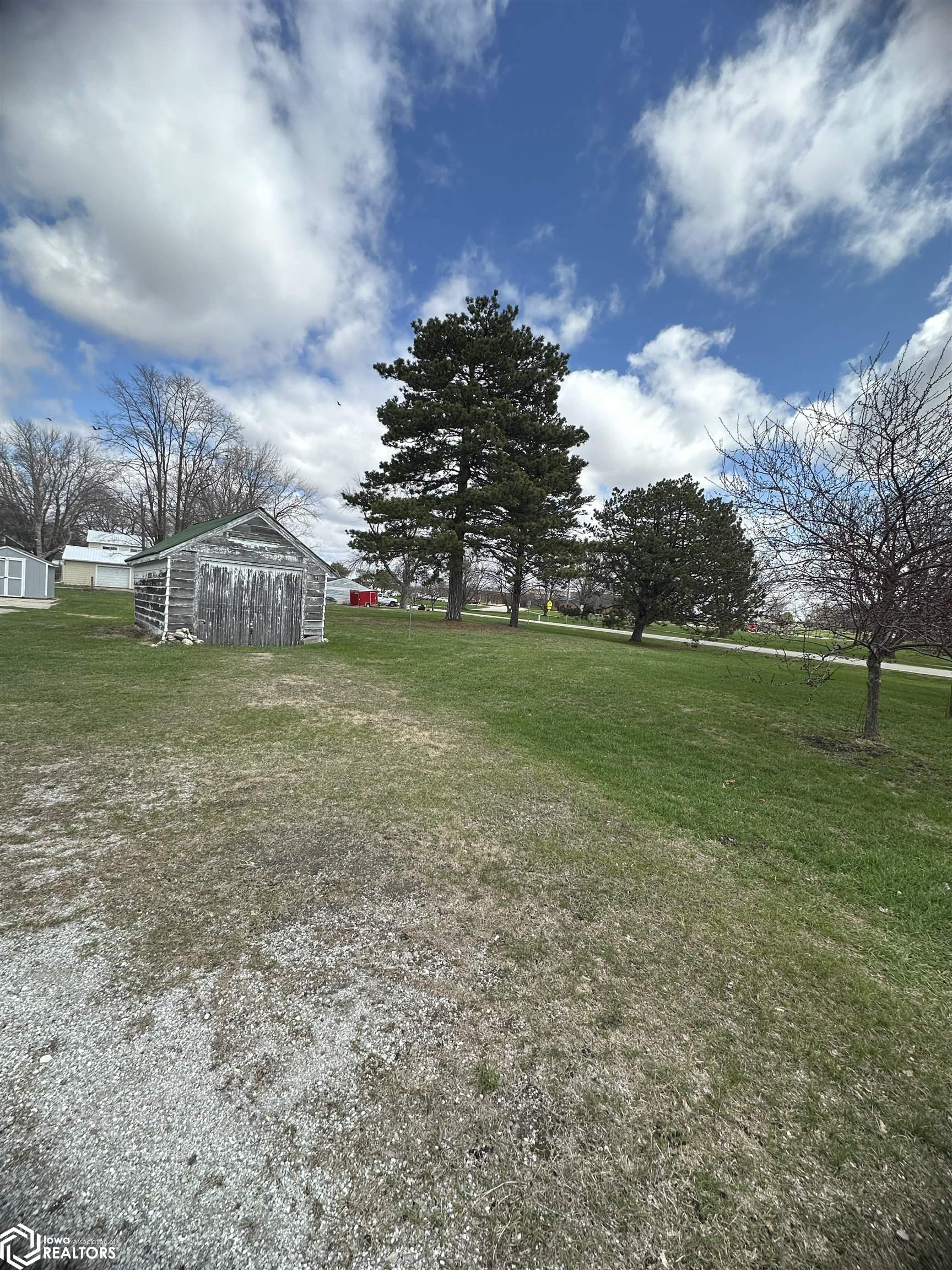 334 E South St, Manly, Iowa image 1
