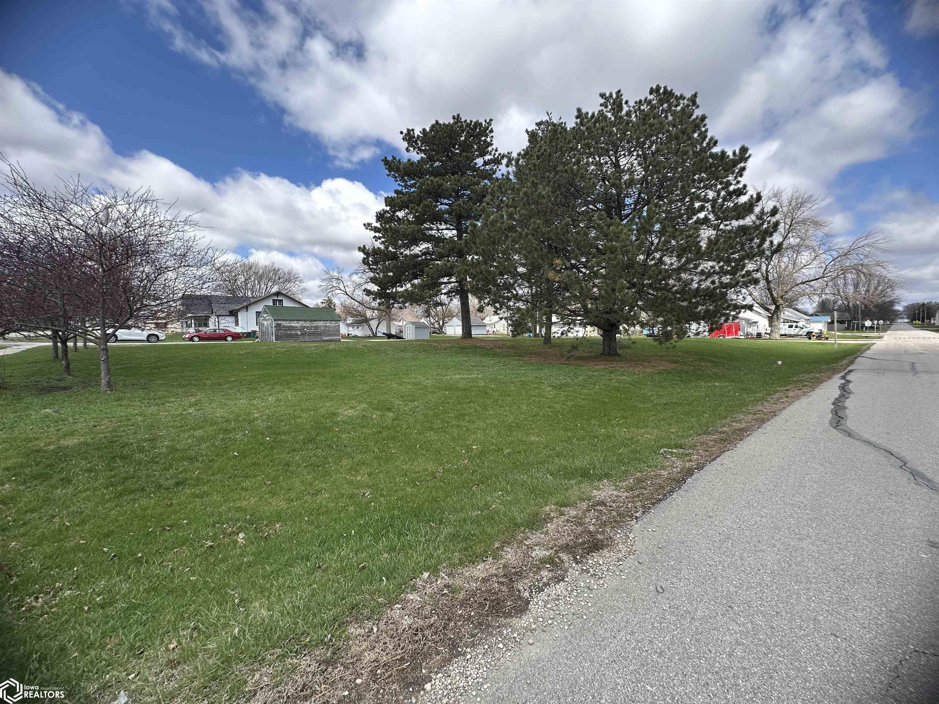334 E South St, Manly, Iowa image 4