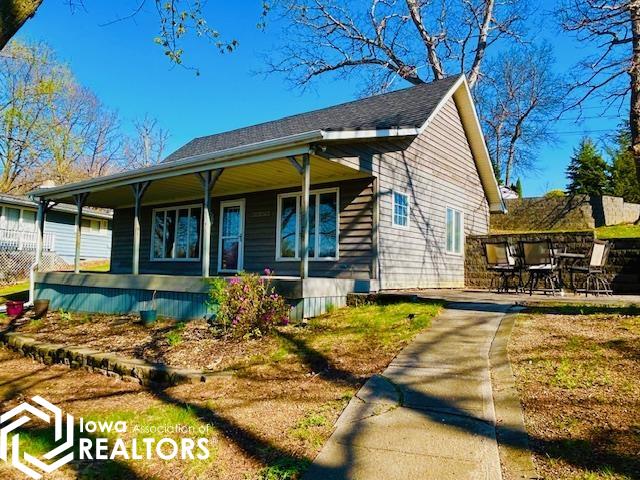 111 Cottage Lane, Montezuma, Iowa image 1