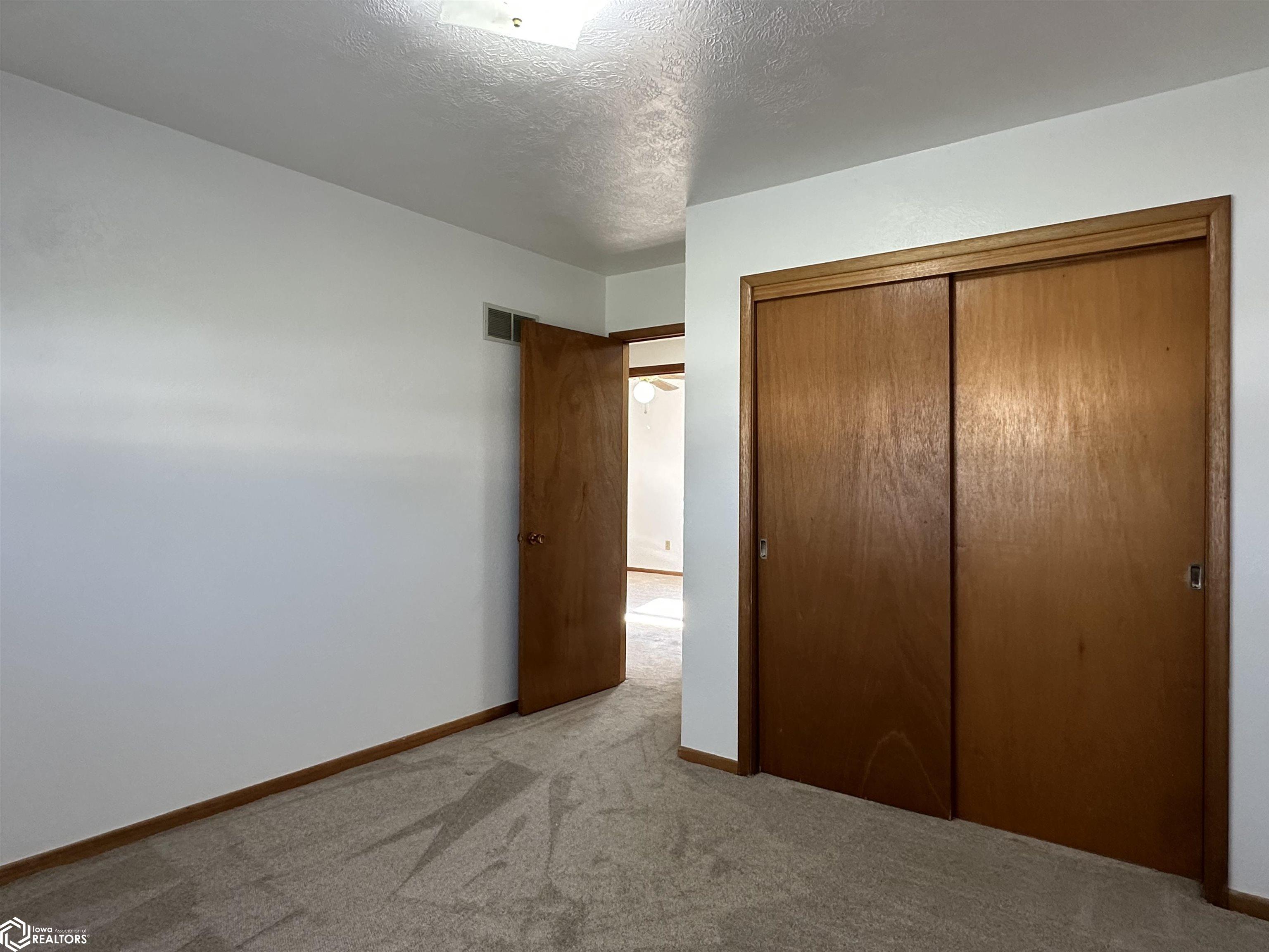 1012 Hillcrest Avenue, Chariton, Iowa image 16