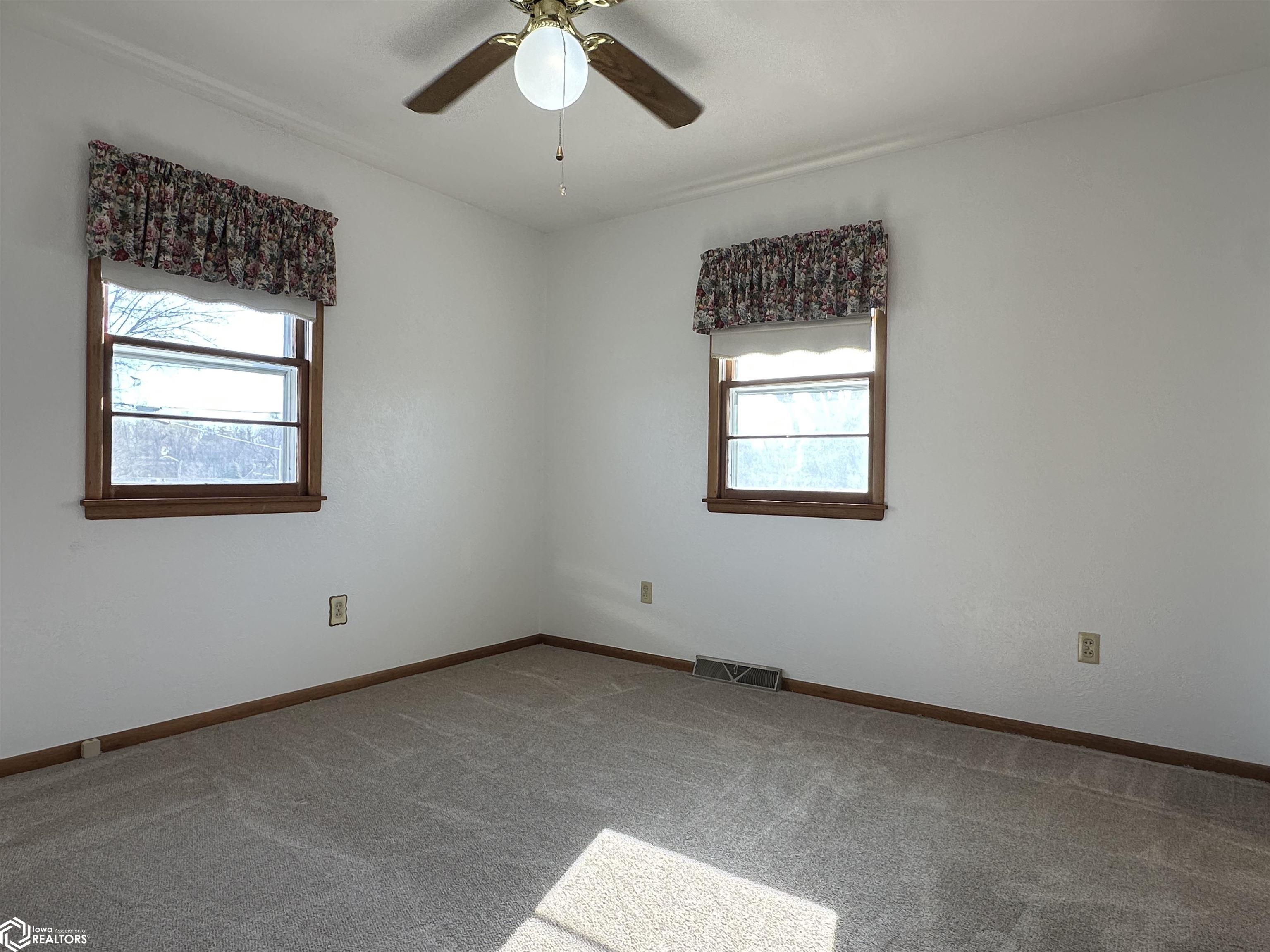 1012 Hillcrest Avenue, Chariton, Iowa image 19