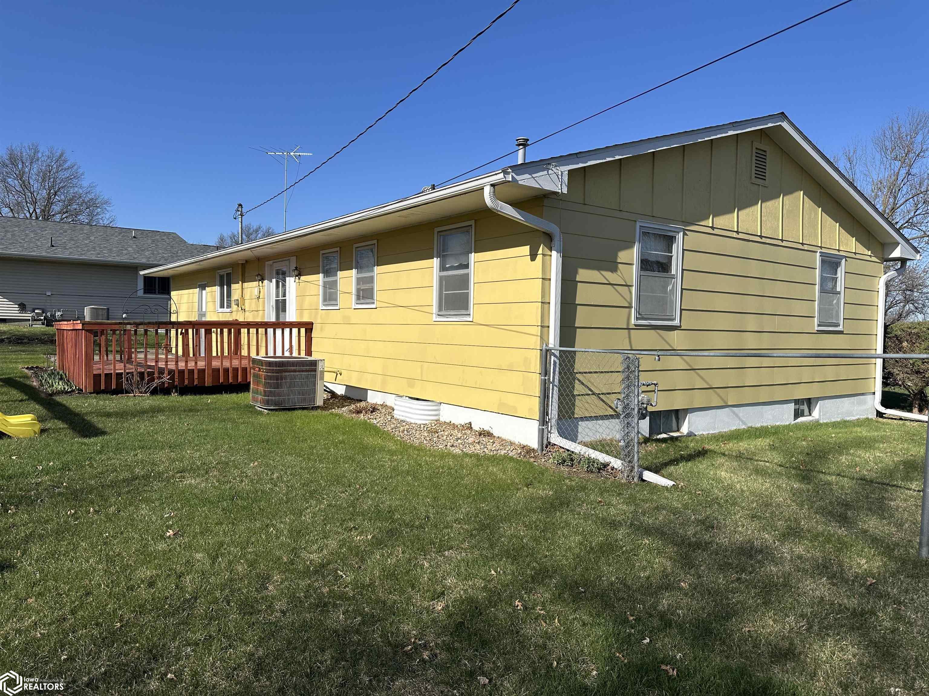1012 Hillcrest Avenue, Chariton, Iowa image 5