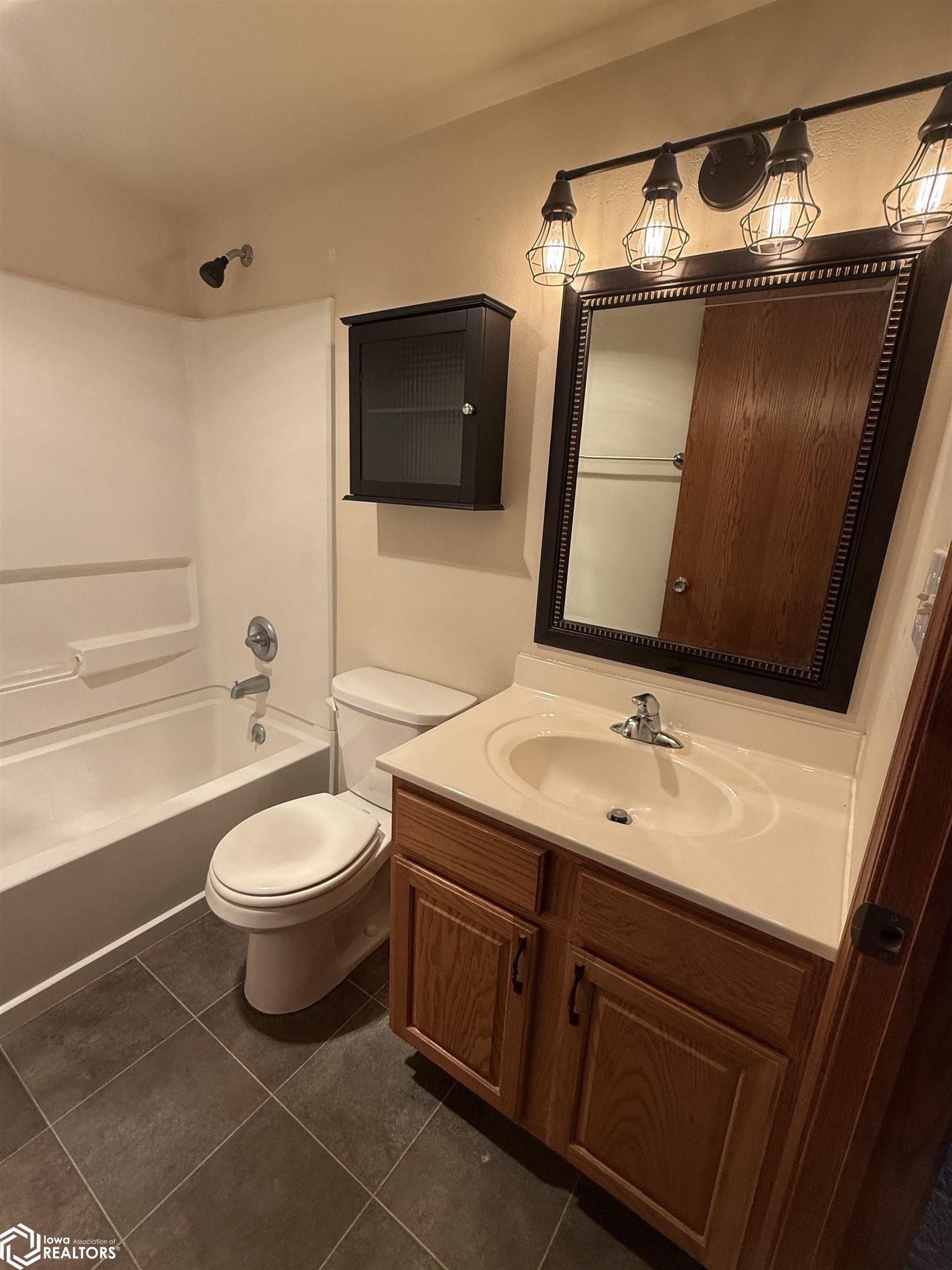 307 Grauer Road, Jefferson, Iowa image 16