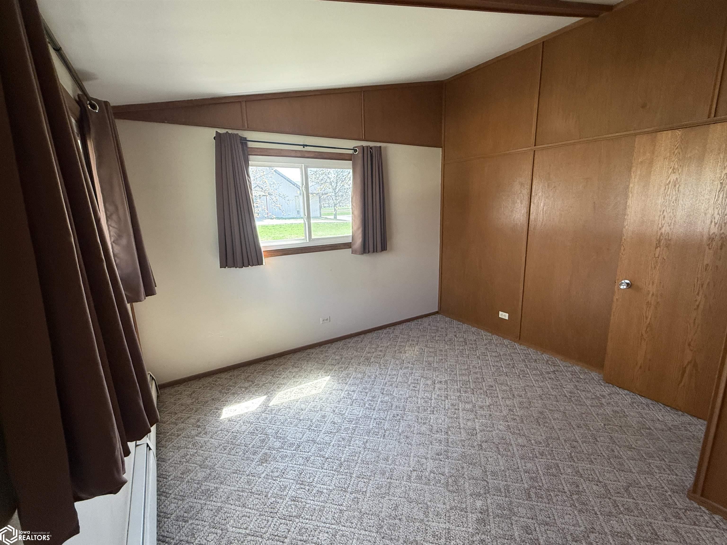 307 Grauer Road, Jefferson, Iowa image 20
