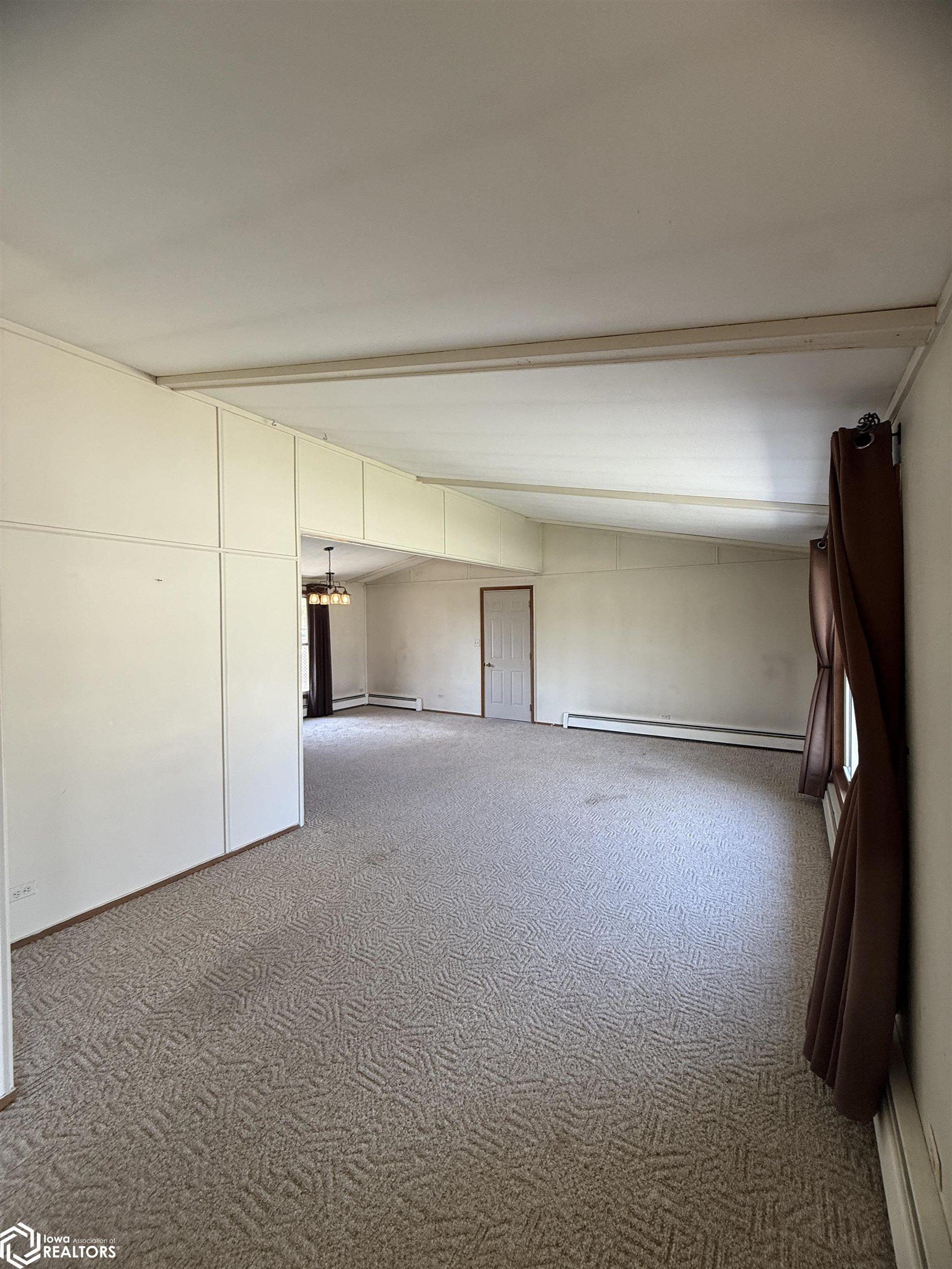 307 Grauer Road, Jefferson, Iowa image 4