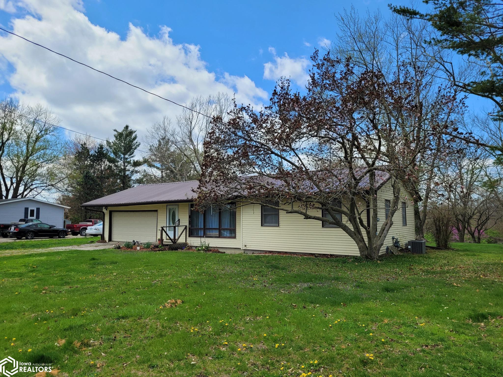 11982 118th Avenue, Ottumwa, Iowa image 2