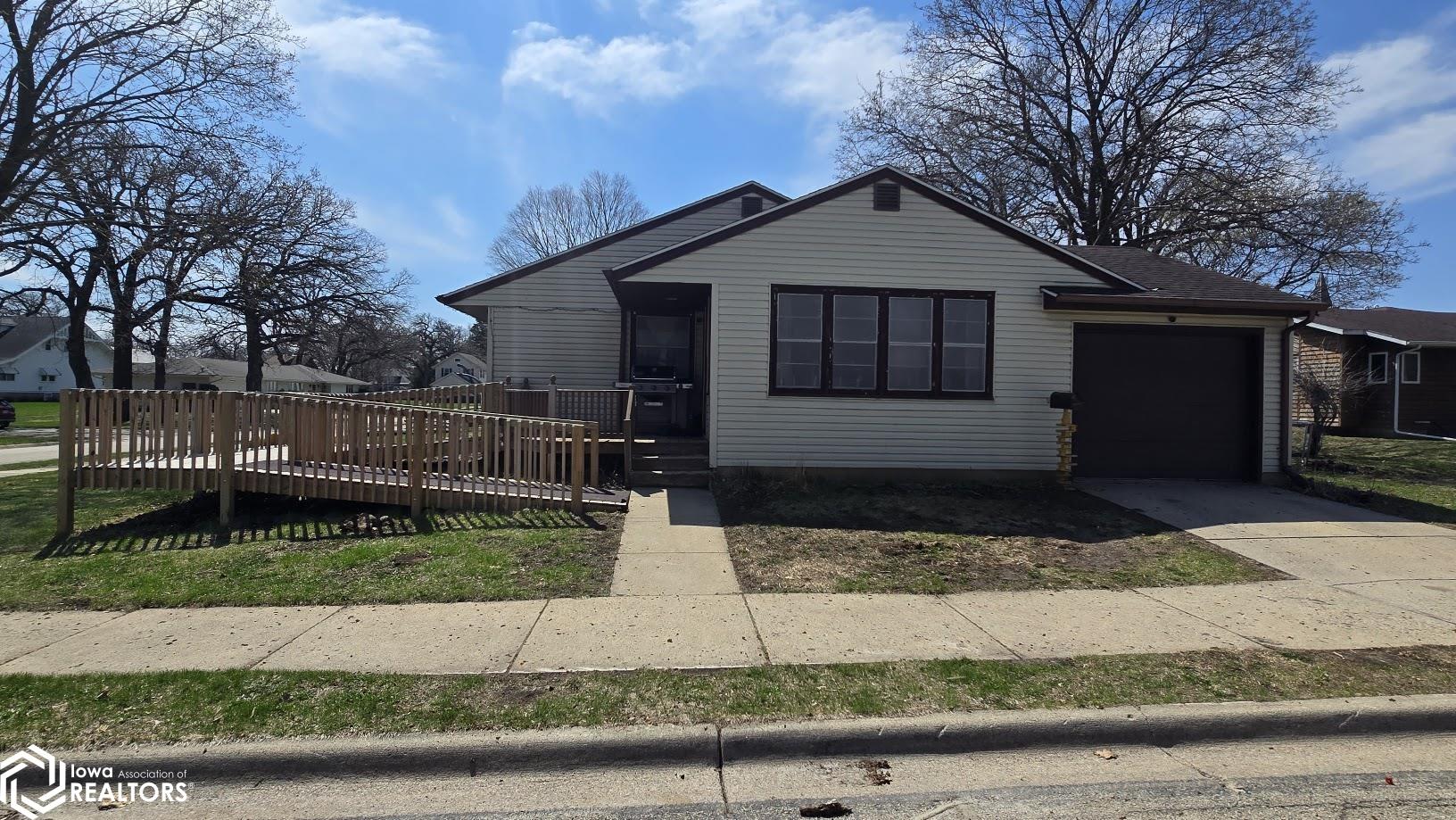 207 N Lincoln Street, Lake Mills, Iowa image 17
