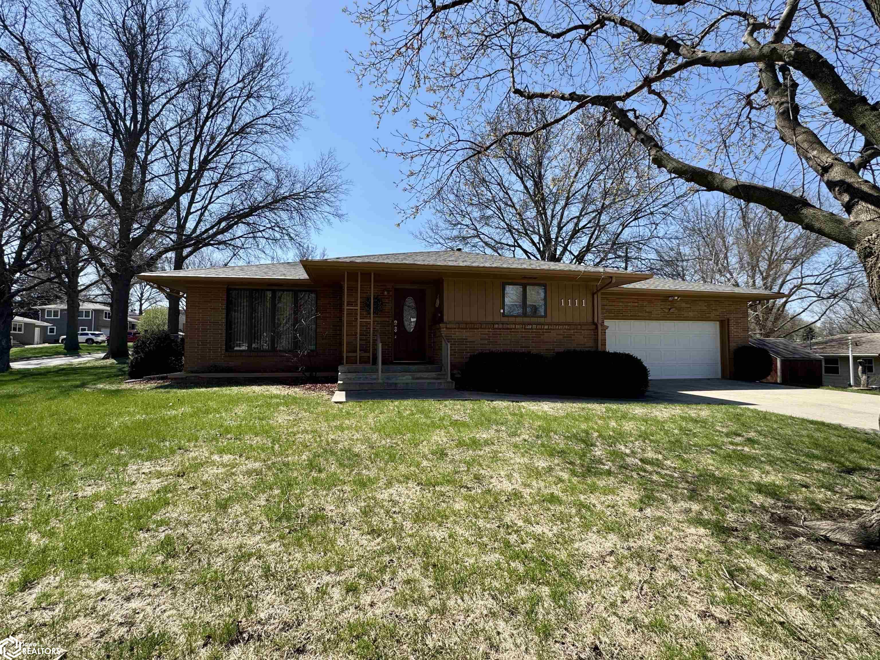 1111 Broadway Street, Audubon, Iowa image 1