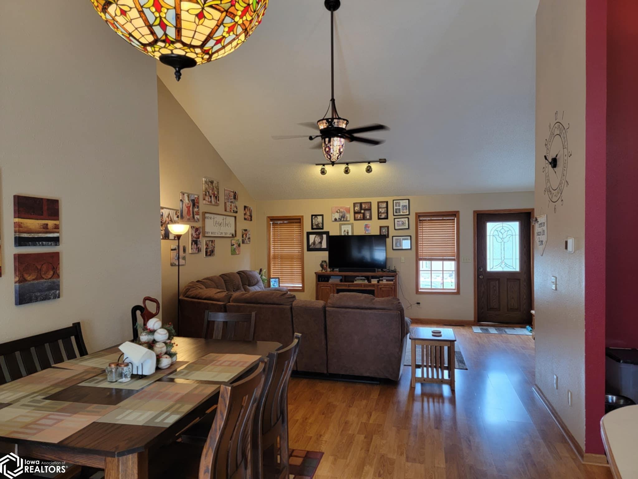 2002 Quail Ridge, Centerville, Iowa image 3