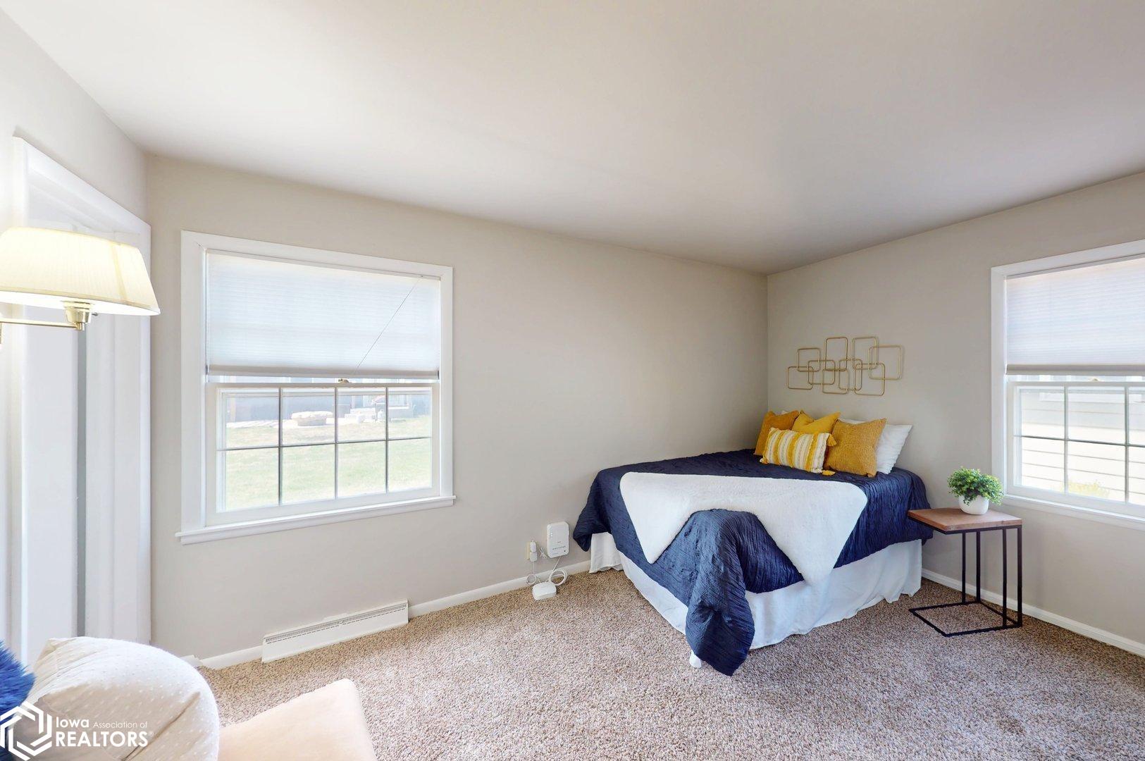 251 Parkridge Drive, Mason City, Iowa image 11