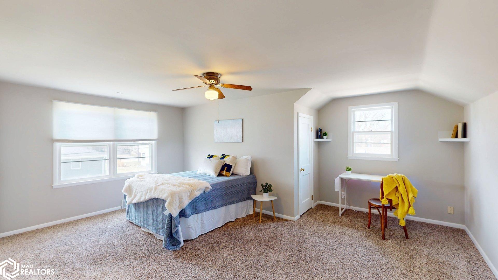 251 Parkridge Drive, Mason City, Iowa image 17