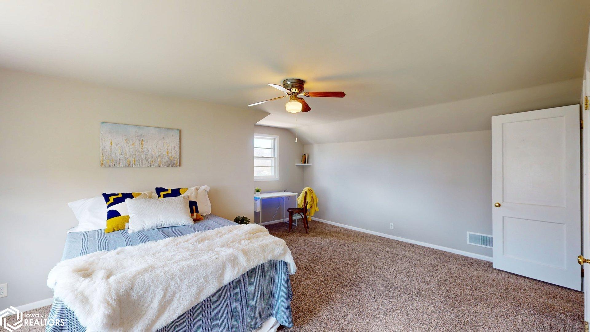 251 Parkridge Drive, Mason City, Iowa image 18