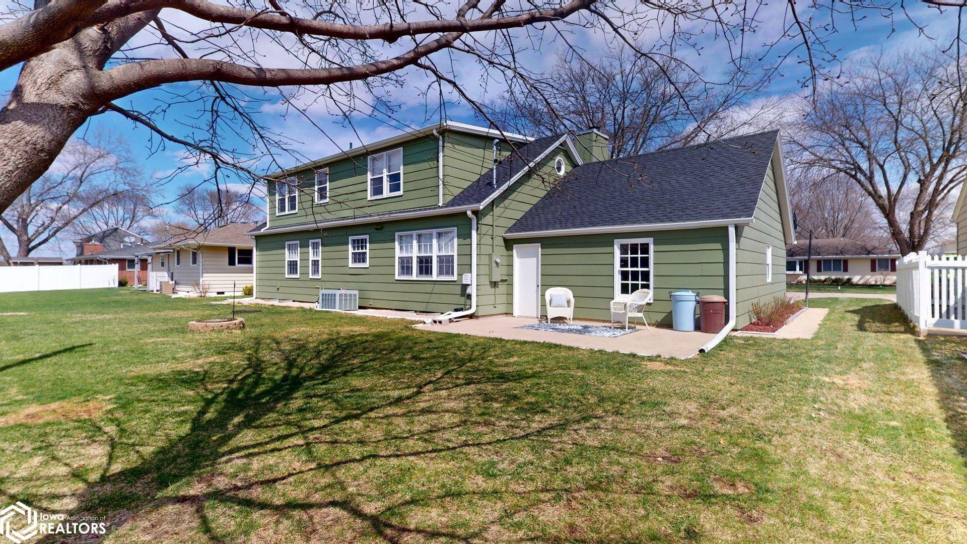 251 Parkridge Drive, Mason City, Iowa image 23