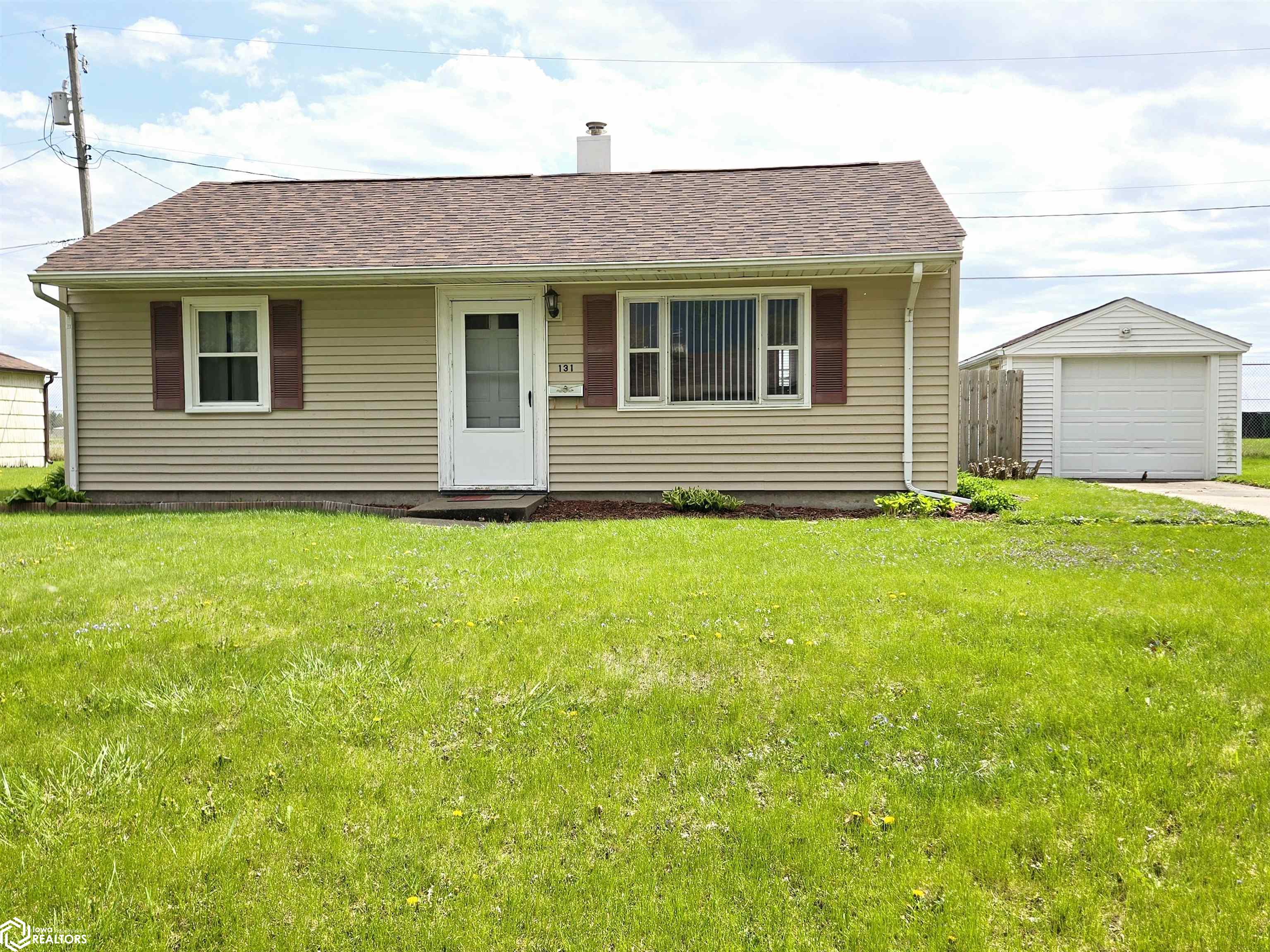 131 Windsor Circle, Burlington, Iowa image 10