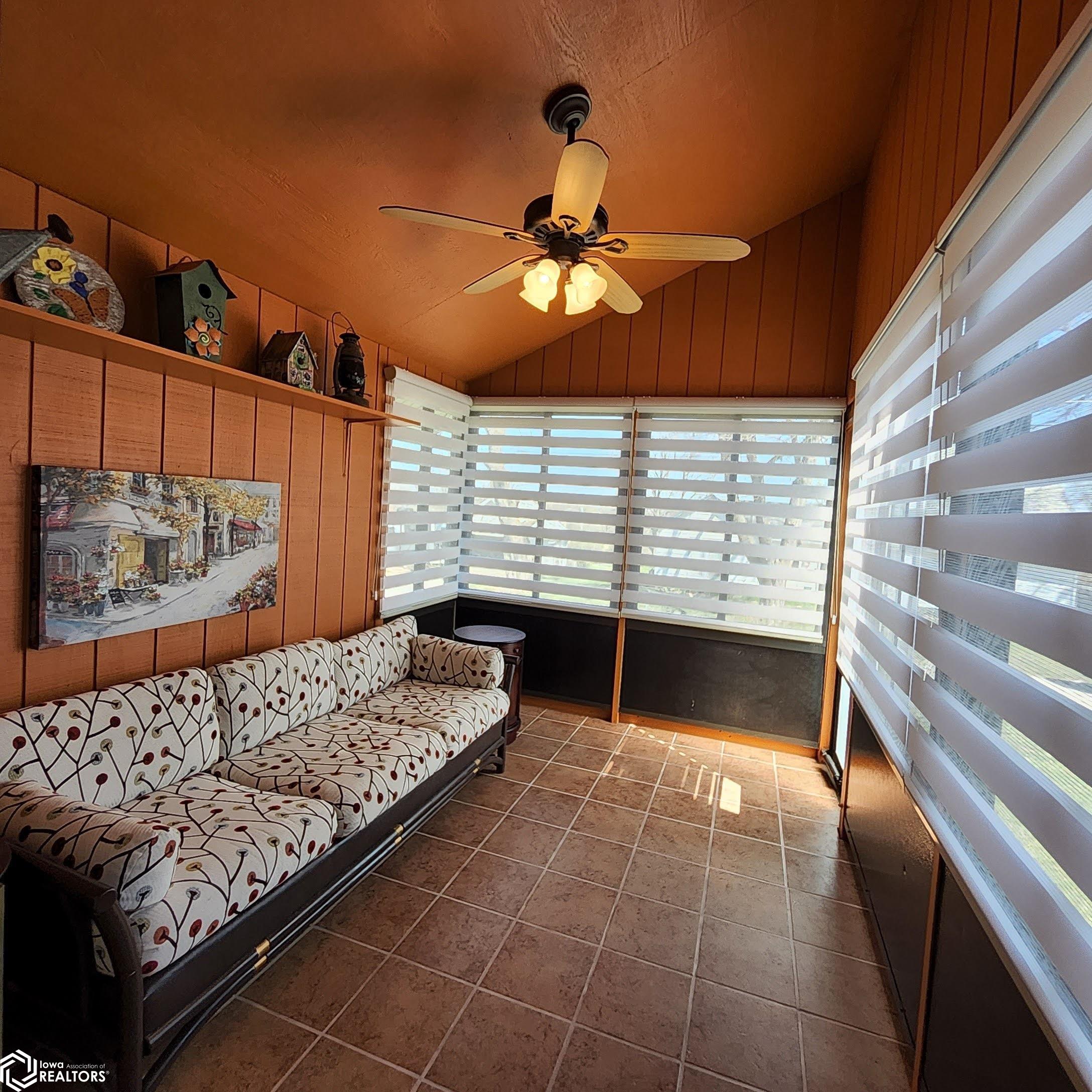 213 E Baker Street, Avoca, Iowa image 22