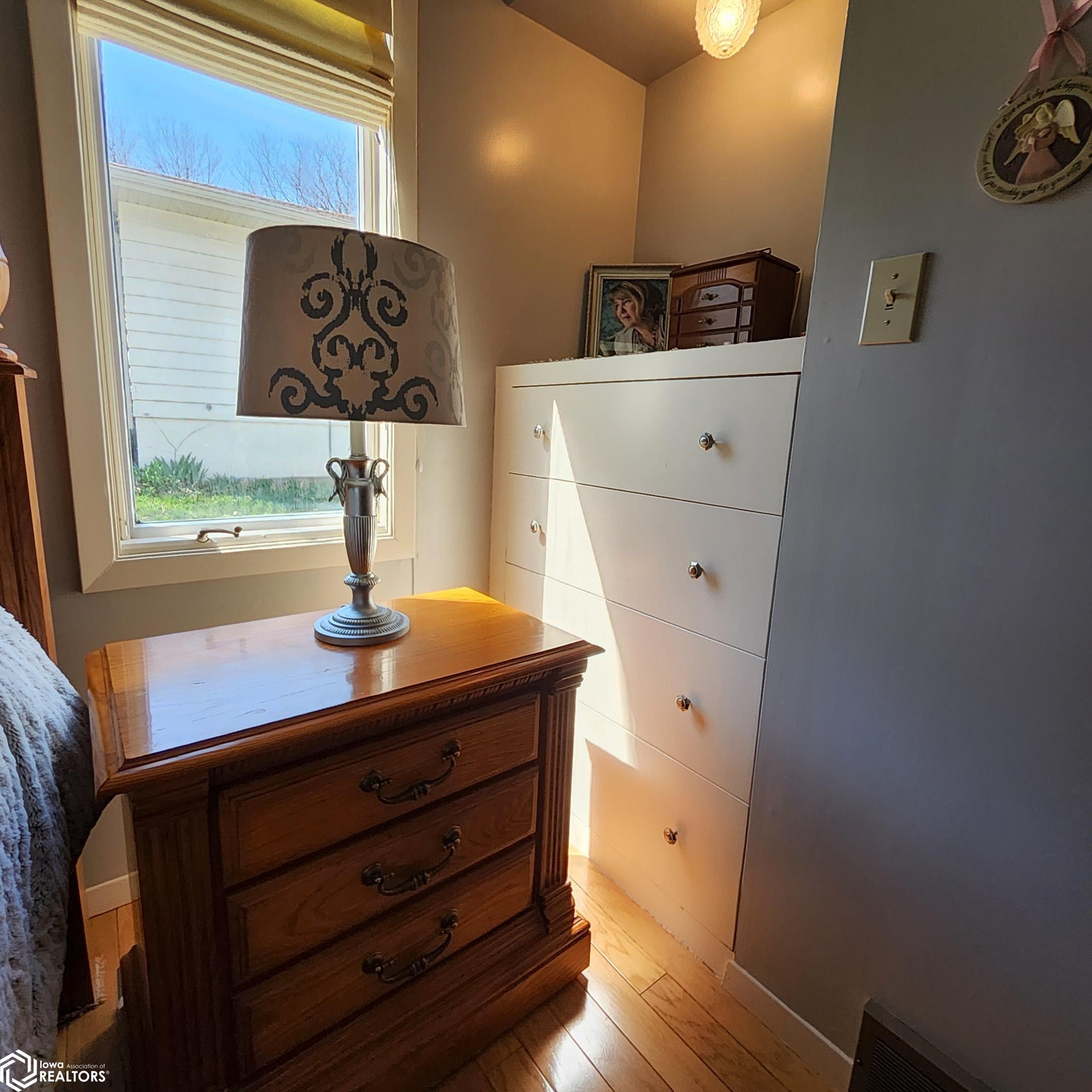 213 E Baker Street, Avoca, Iowa image 27