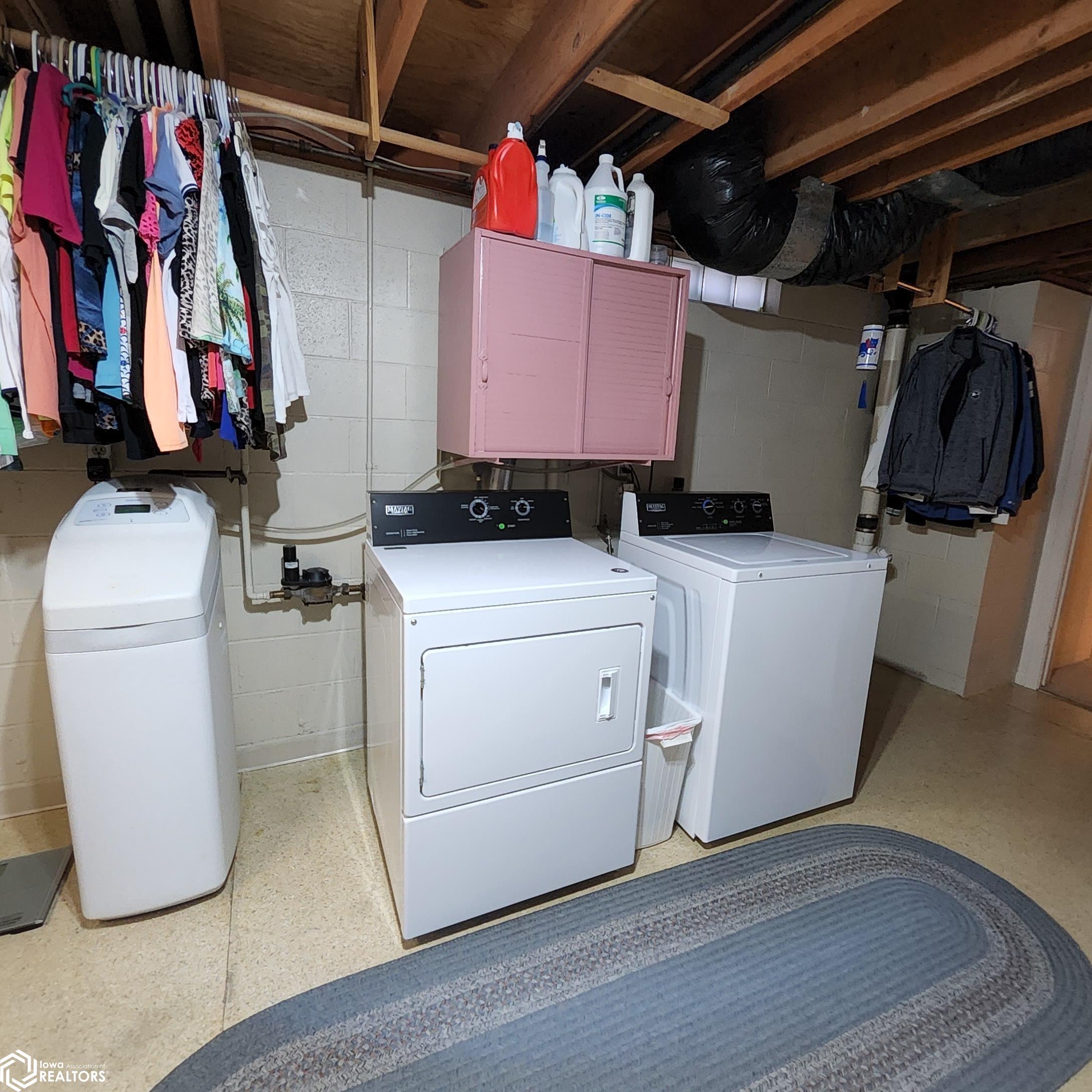213 E Baker Street, Avoca, Iowa image 47