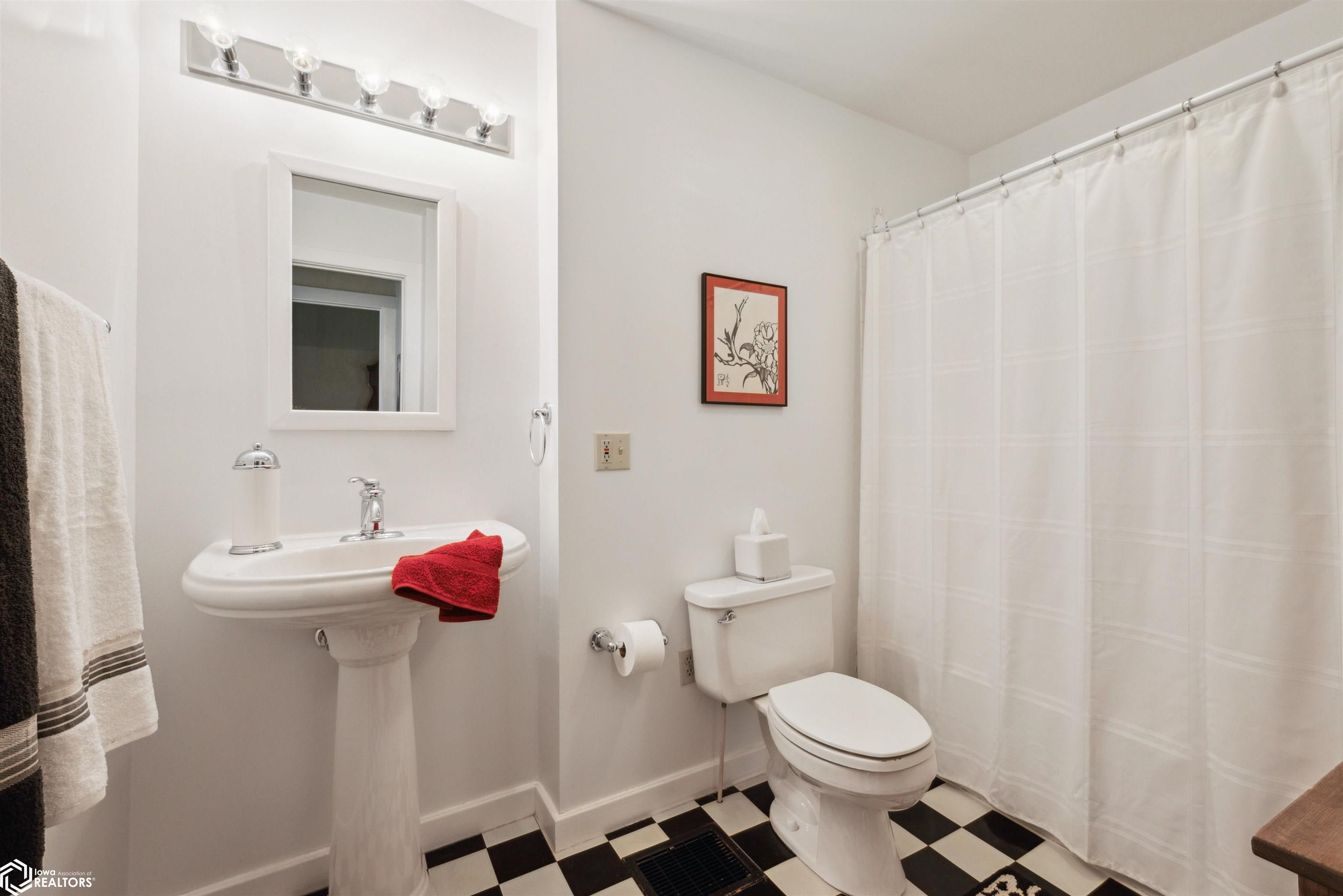 1405 Reed Street, Grinnell, Iowa image 16