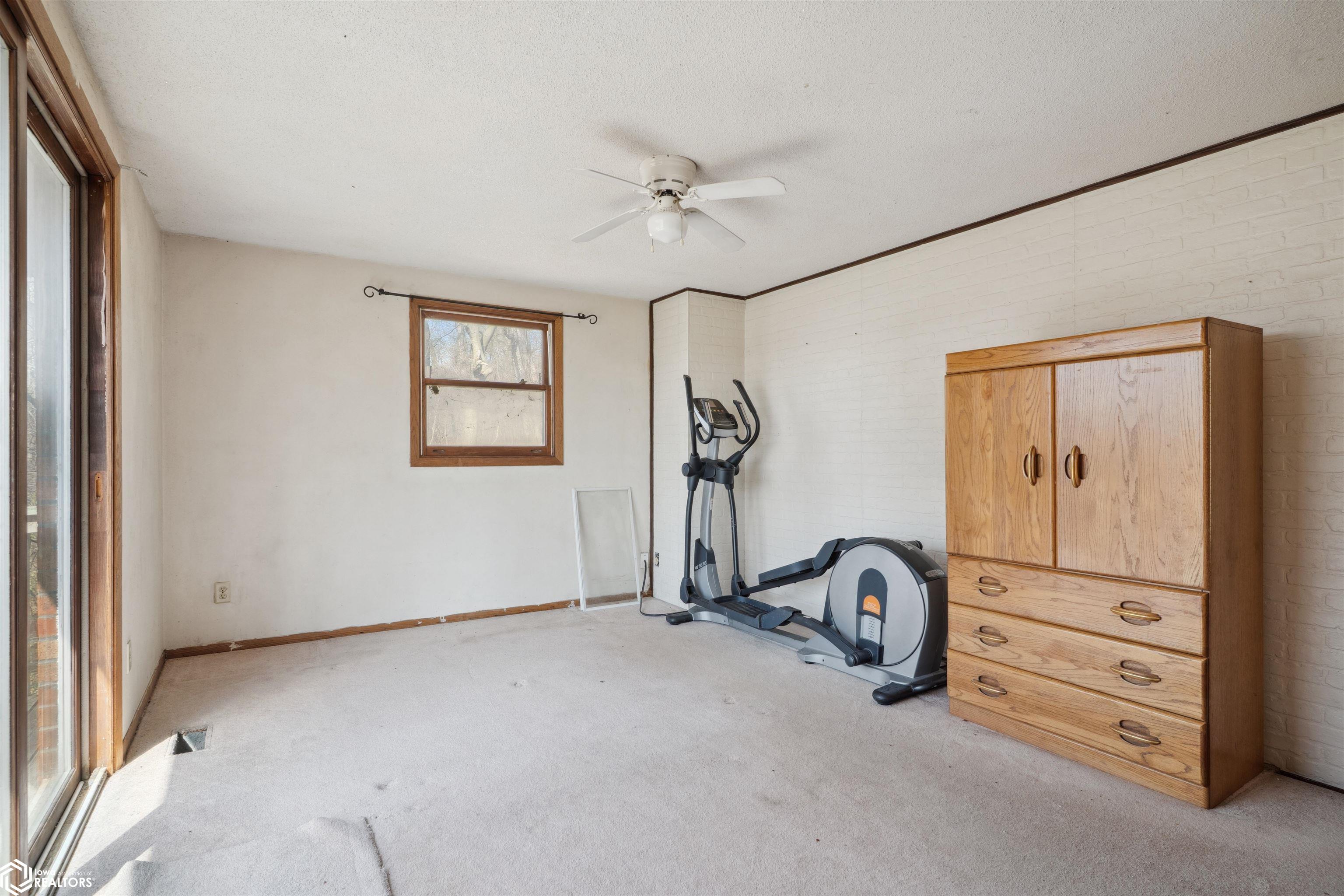 2169 330th St, New London, Iowa image 19