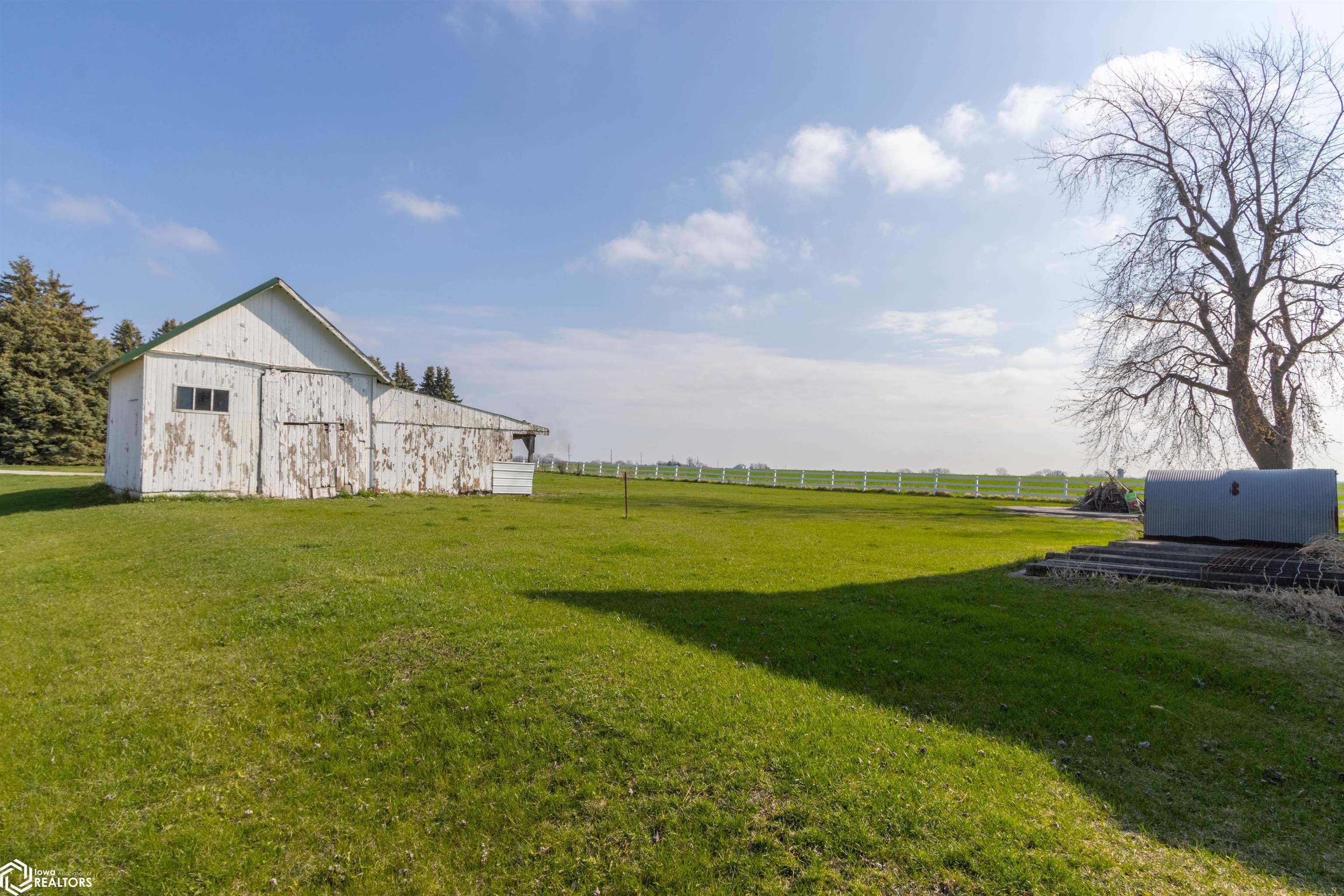 2640 Larch Avenue, Washington, Iowa image 22