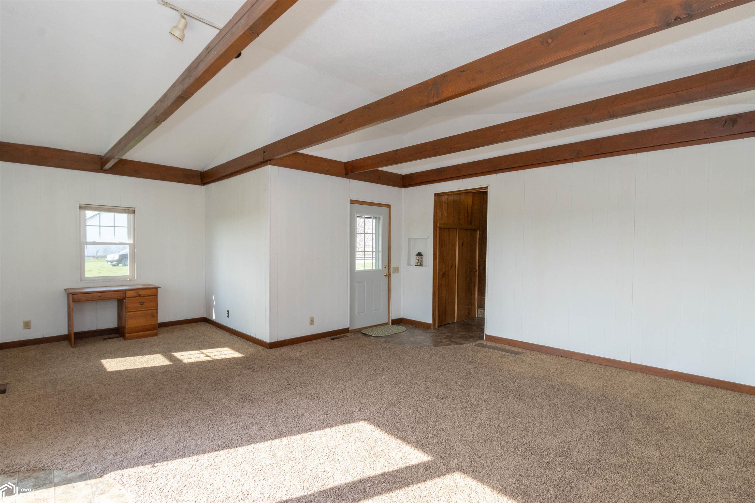 2640 Larch Avenue, Washington, Iowa image 4