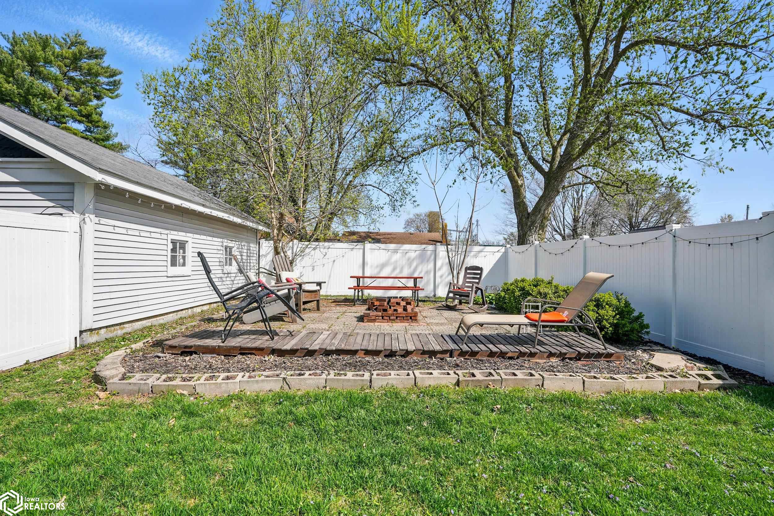 302 E Main St, Wayland, Iowa image 38