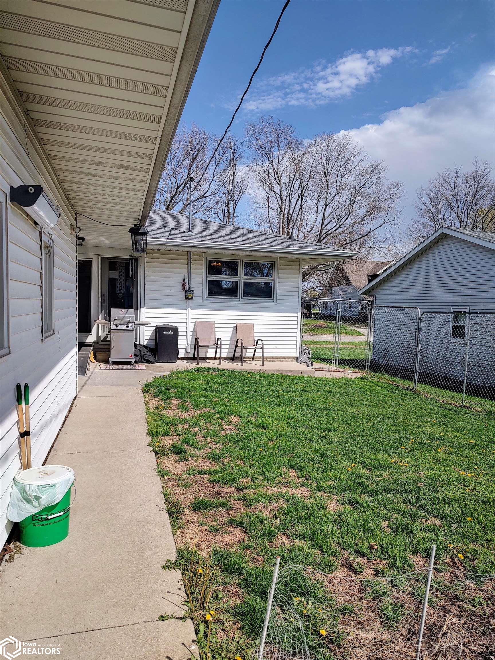 305 S Main Street, Laurel, Iowa image 9