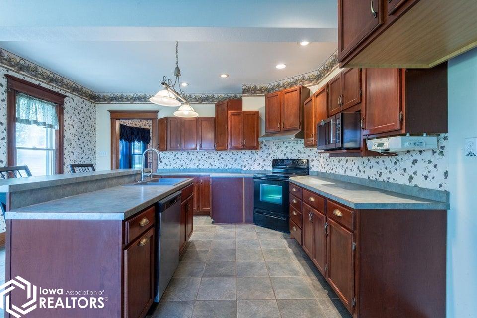 2130 Park Street, Elk Horn, Iowa image 17