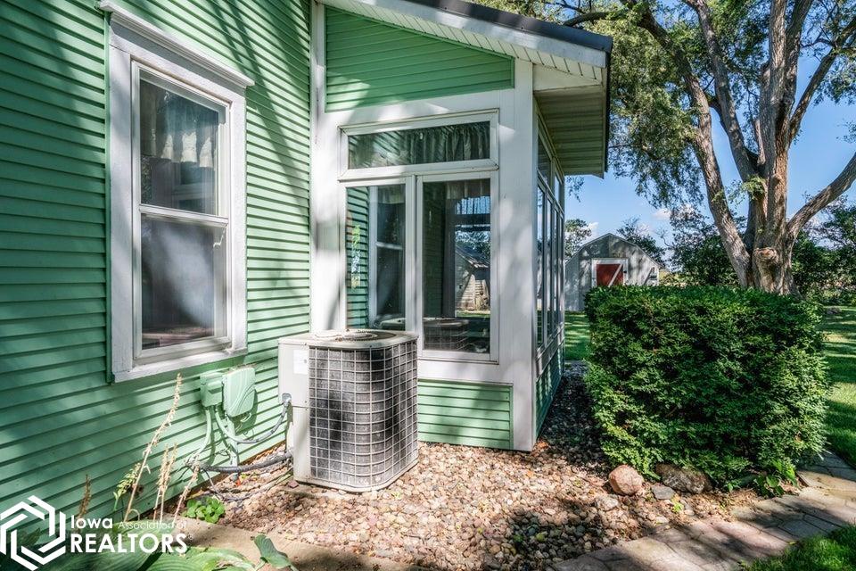 2130 Park Street, Elk Horn, Iowa image 39