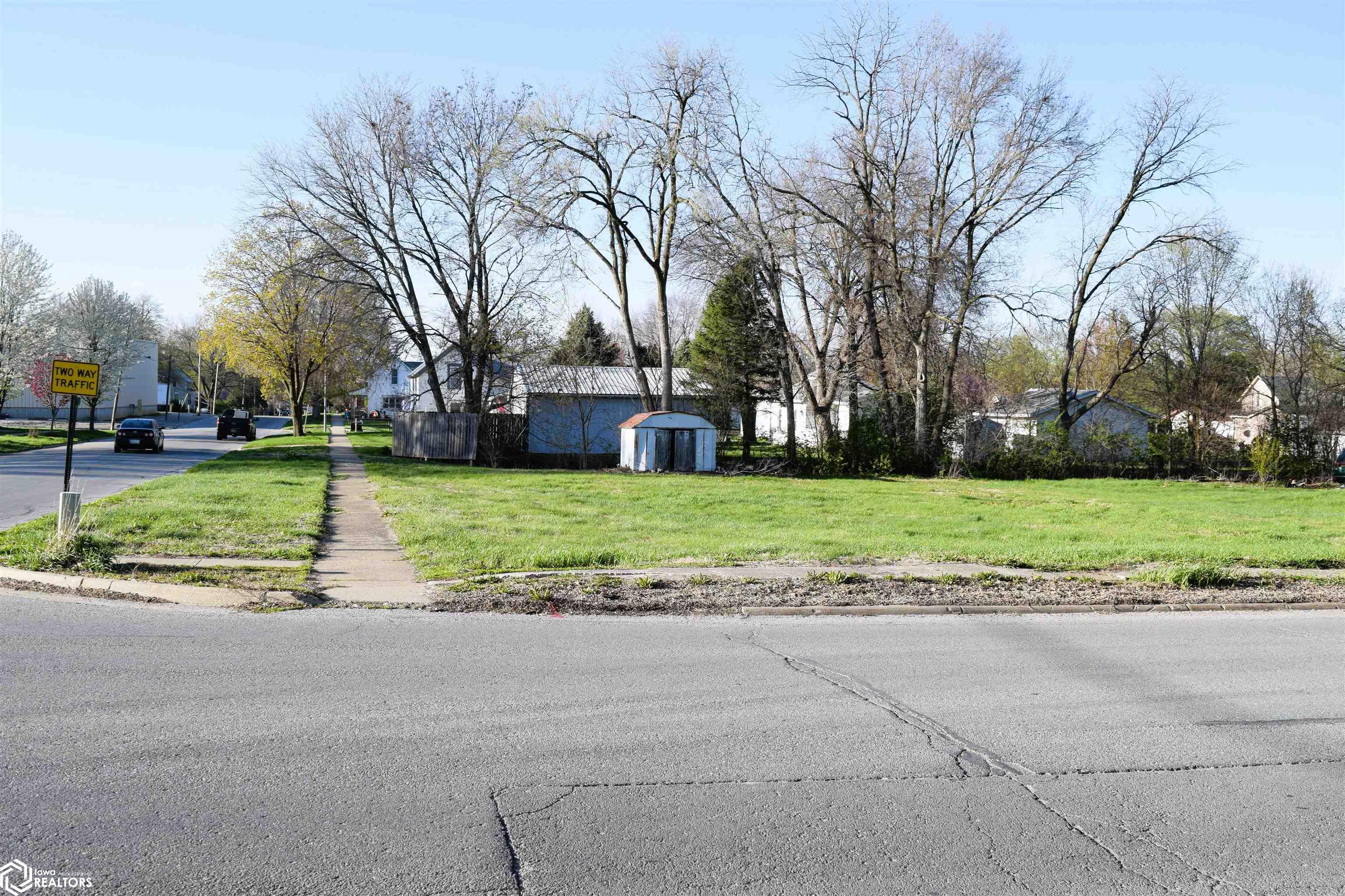 512 Cyclone Ave., Harlan, Iowa image 1