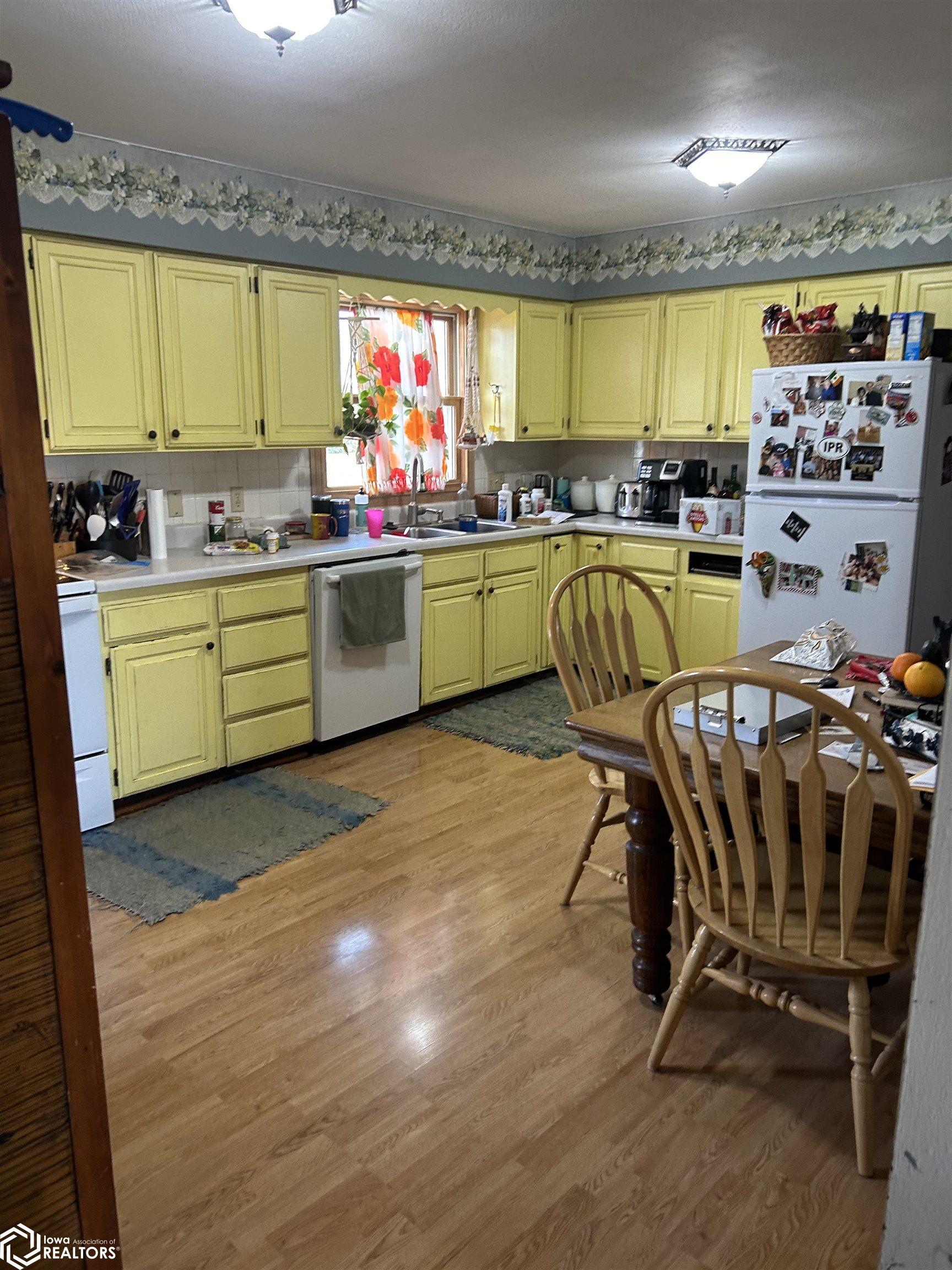 1419 Franklin Avenue, Chariton, Iowa image 6