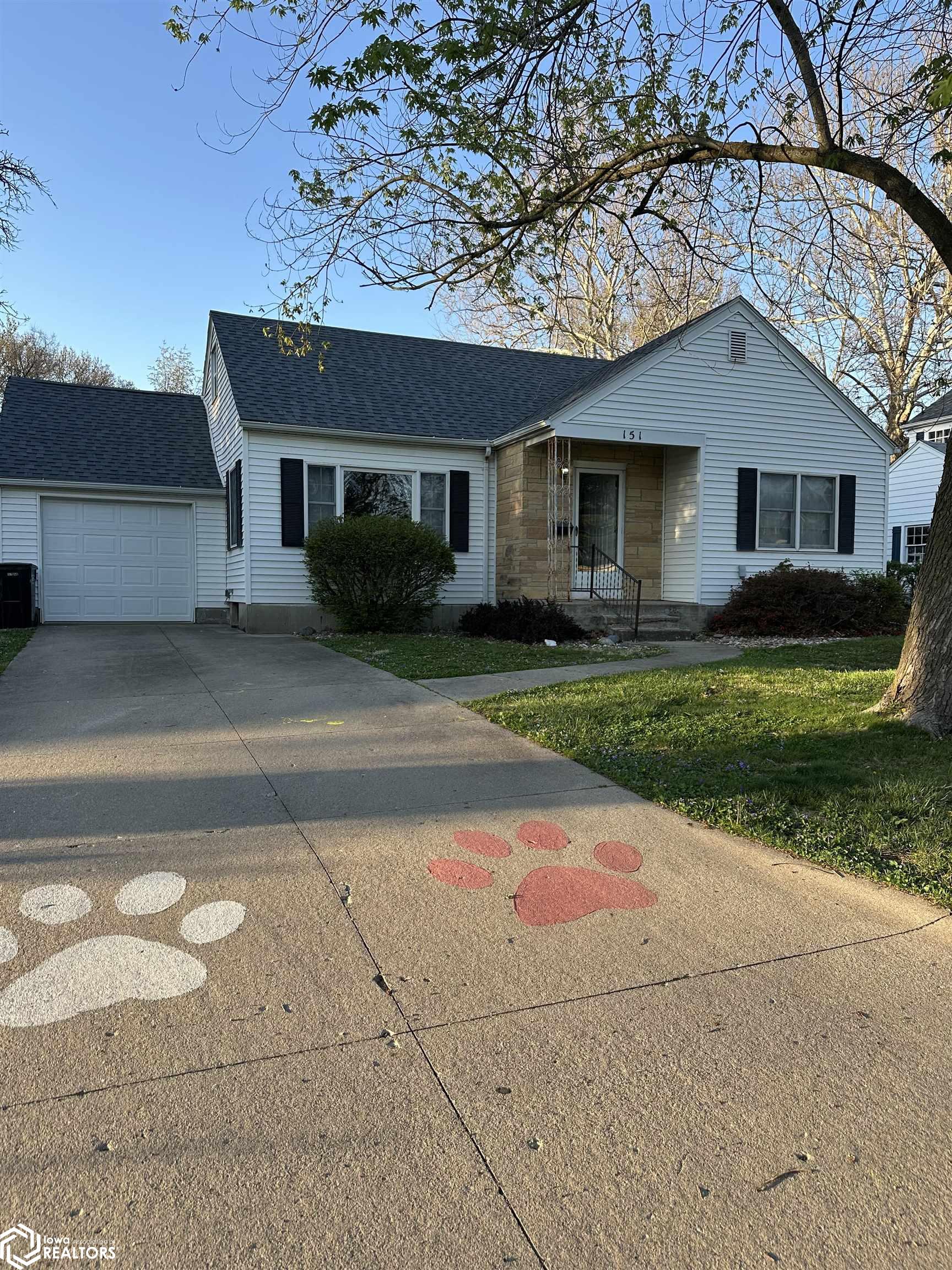 151 W Alta Vista Street, Ottumwa, Iowa image 3