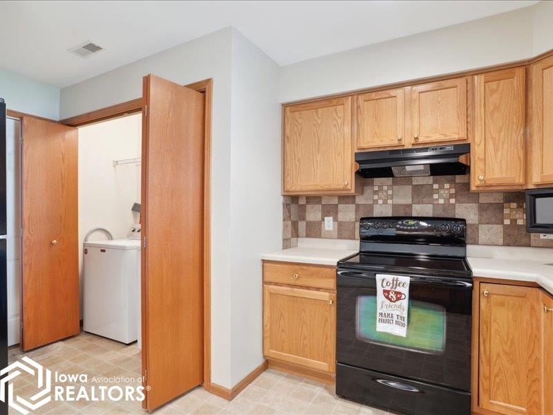 2635 Mount Pleasant Street #102, Burlington, Iowa image 14