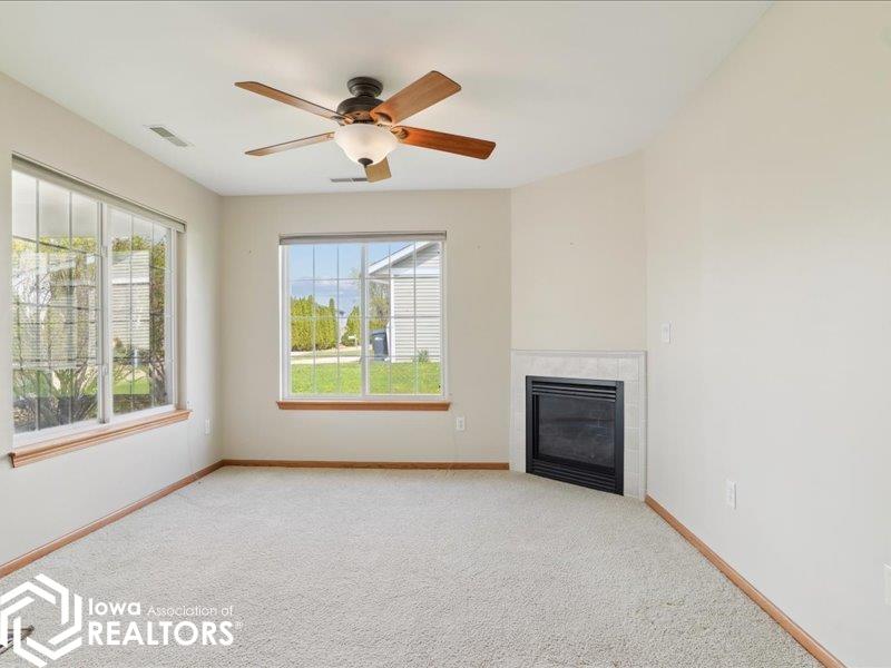 2635 Mount Pleasant Street #102, Burlington, Iowa image 7