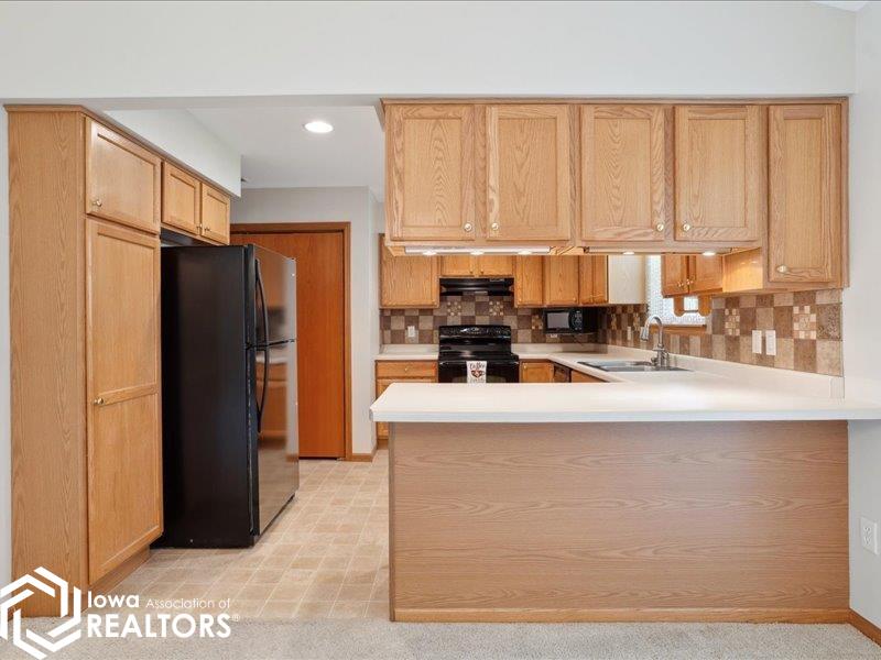 2635 Mount Pleasant Street #102, Burlington, Iowa image 10